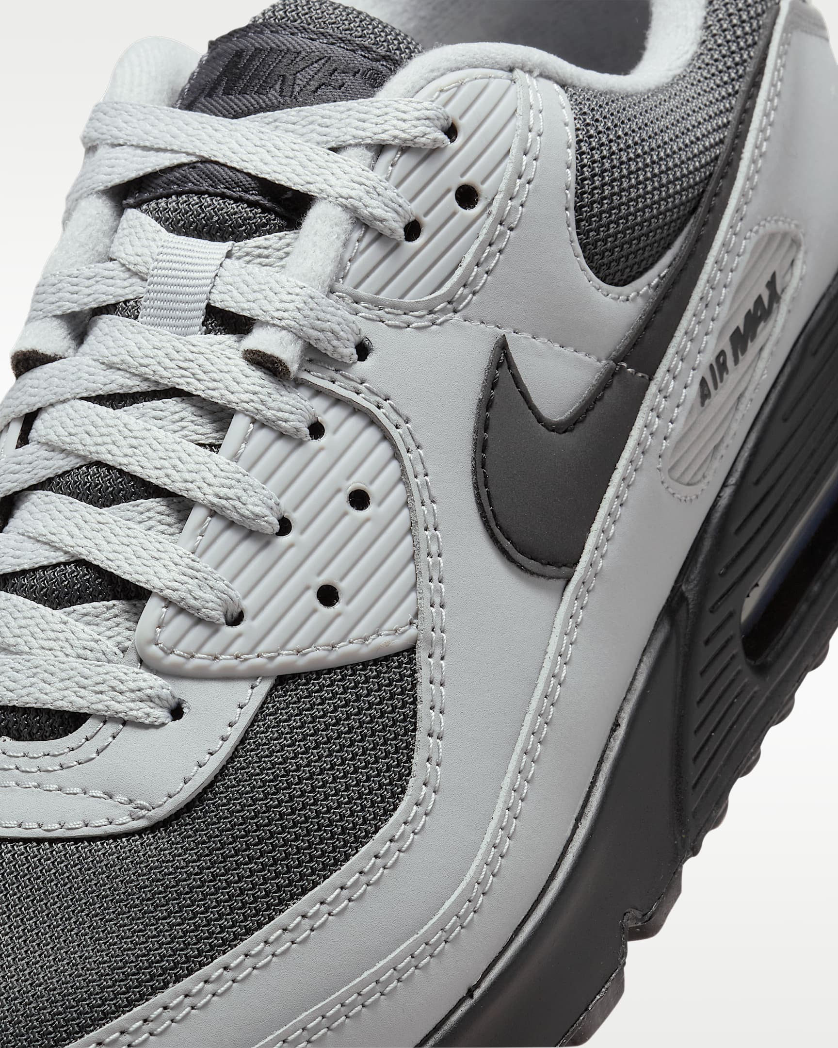 Nike Air Max 90 Men's Shoes - Light Smoke Grey/Anthracite/Photon Dust/Black