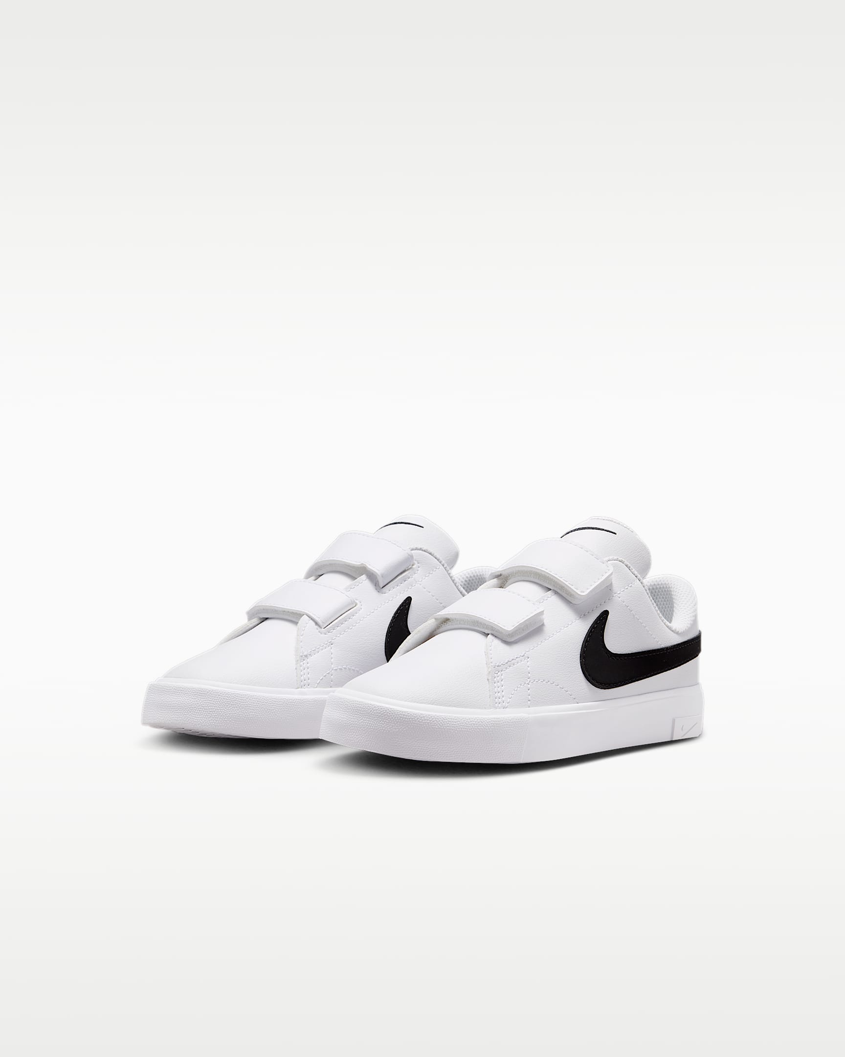 Nike Tennis Essential Younger Kids' Shoes - White/White/Black