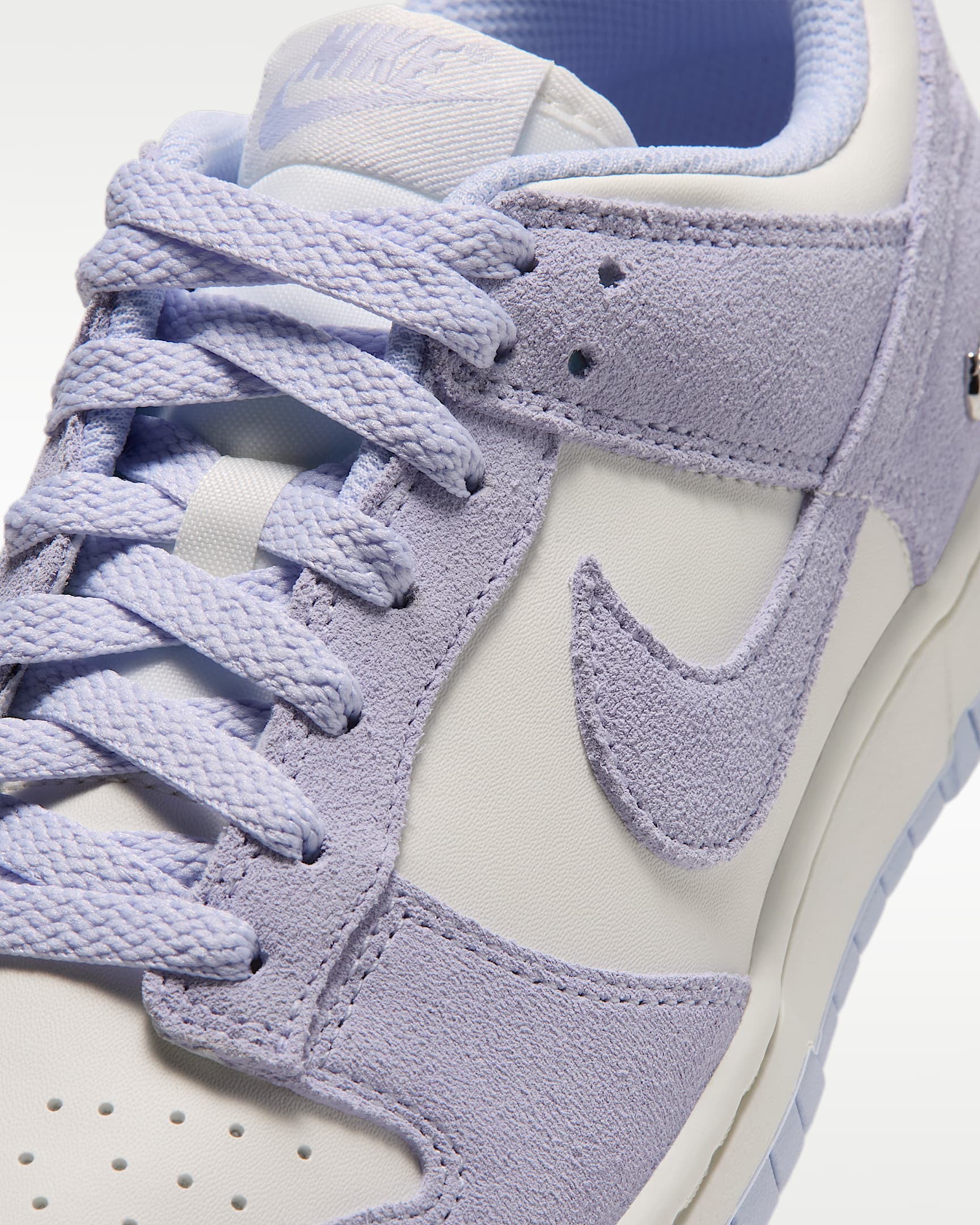Chaussure Nike Dunk Low Suede pour femme - Palest Purple/Sail/Metallic Silver/Palest Purple