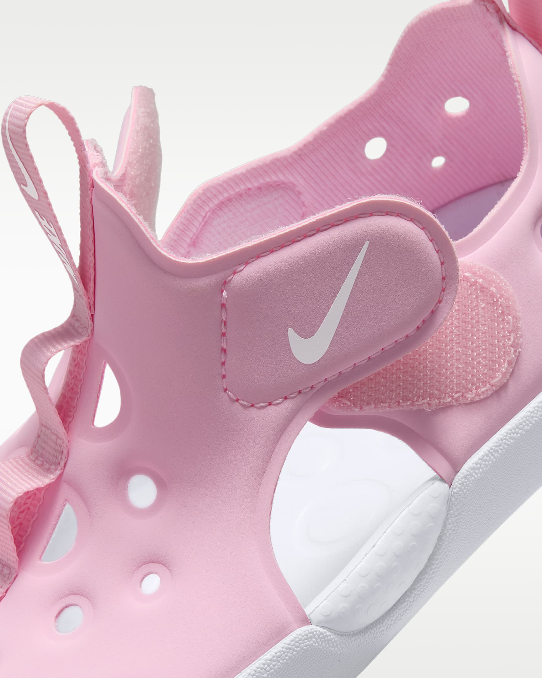 รองเท้าแซนดัลเด็กเล็ก Nike Sunray Protect 4 - Pink Foam/ขาว