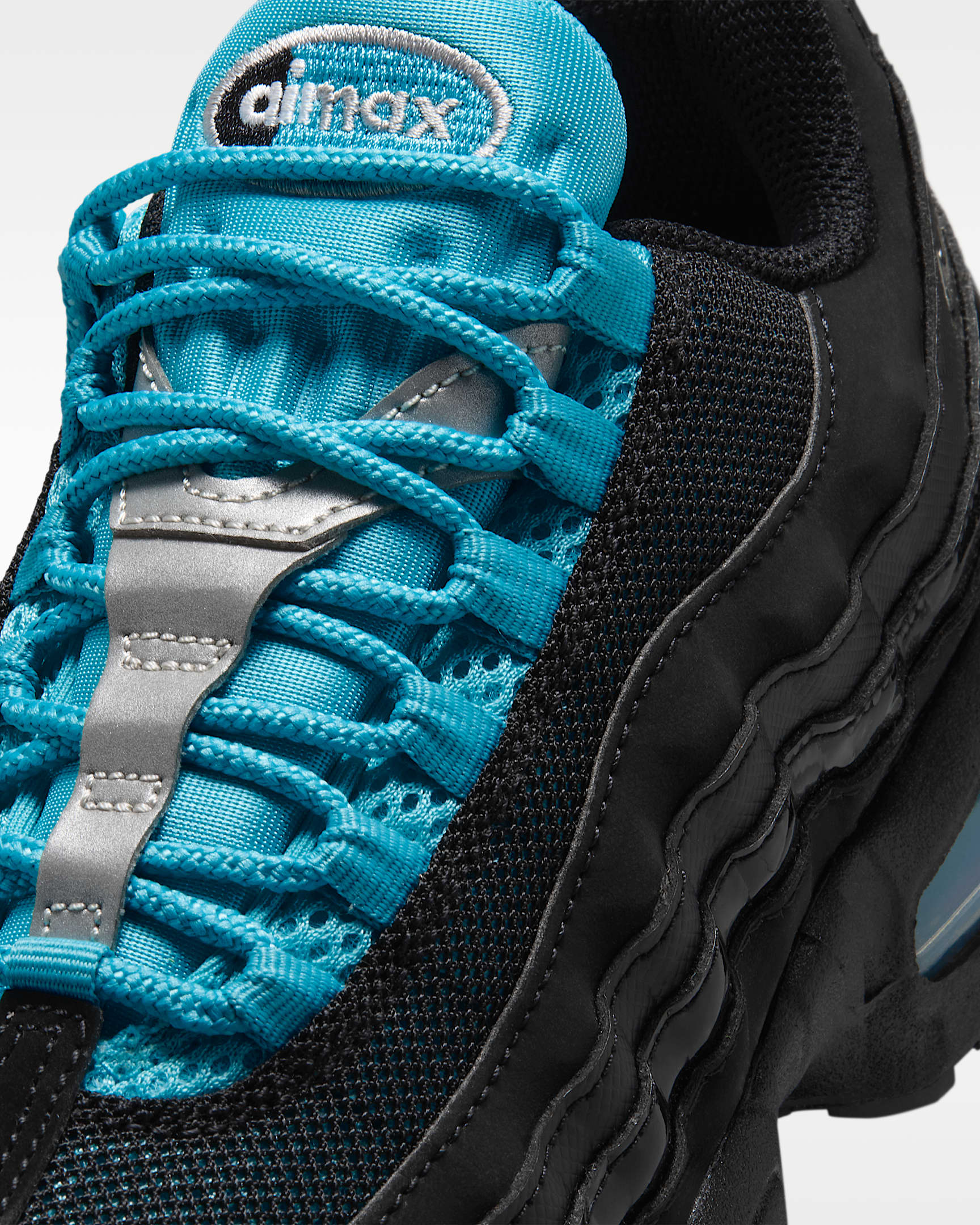 Scale Maximun Nike Air Max 95 SE Kinderschoenen. Nike BE