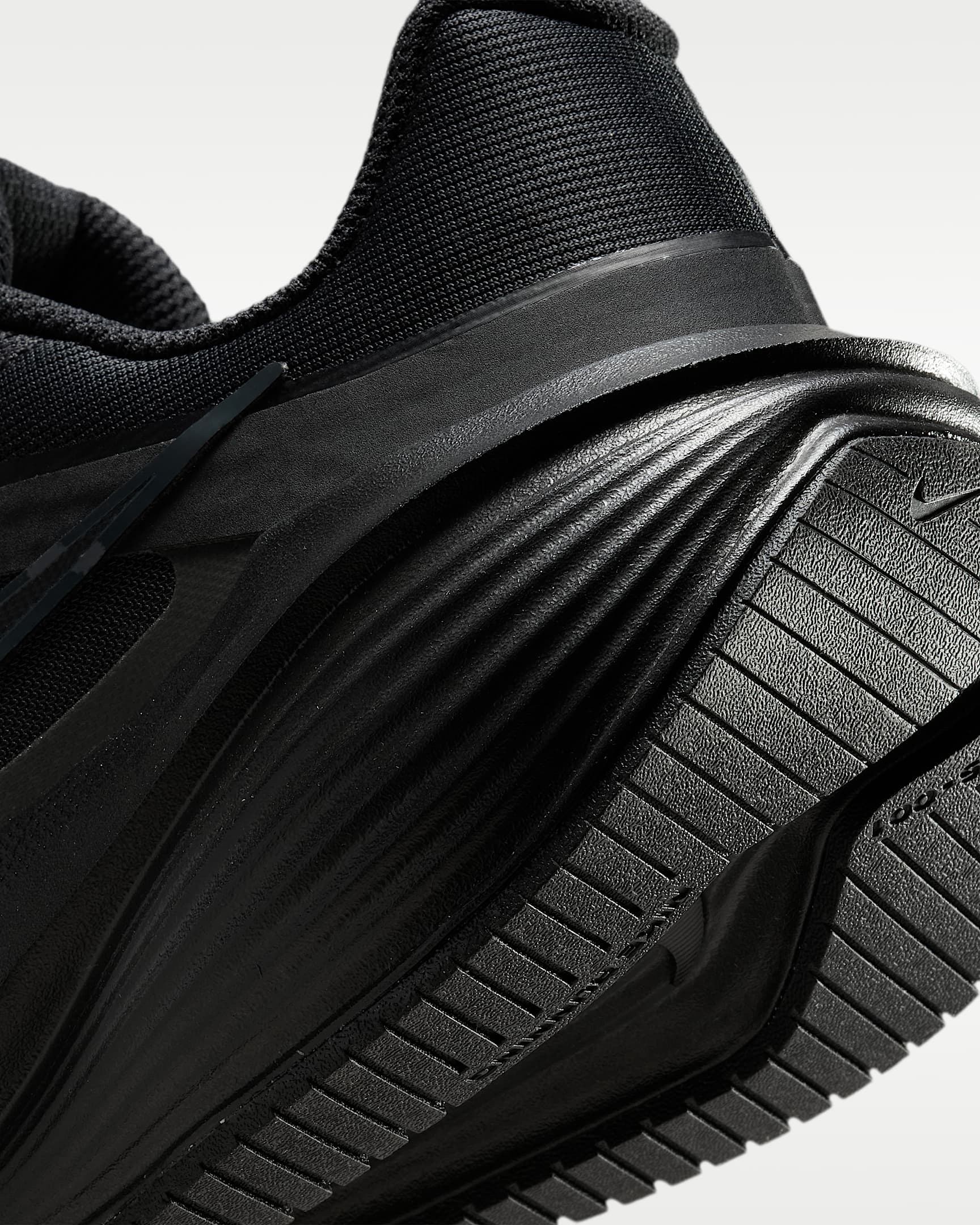 Nike Downshifter 14 Men's Road Running Shoe - Black/Anthracite/Black