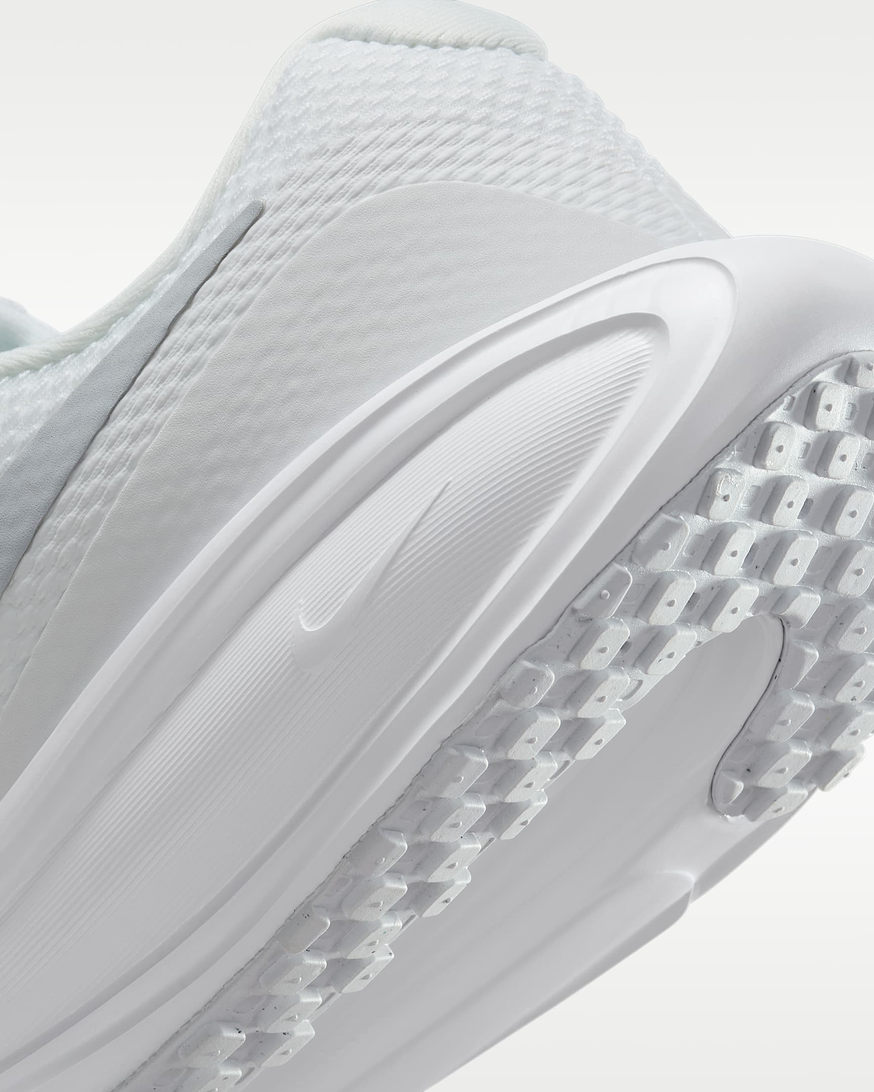 Nike Revolution 8 Women's Road Running Shoes (Wide) - White/Pure Platinum