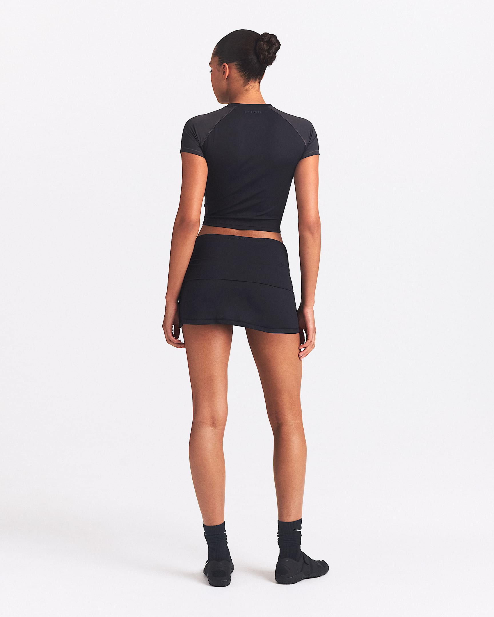 NikeSKIMS Airy Women's Fold-Over Waistband Skort - NSKM Obsidian