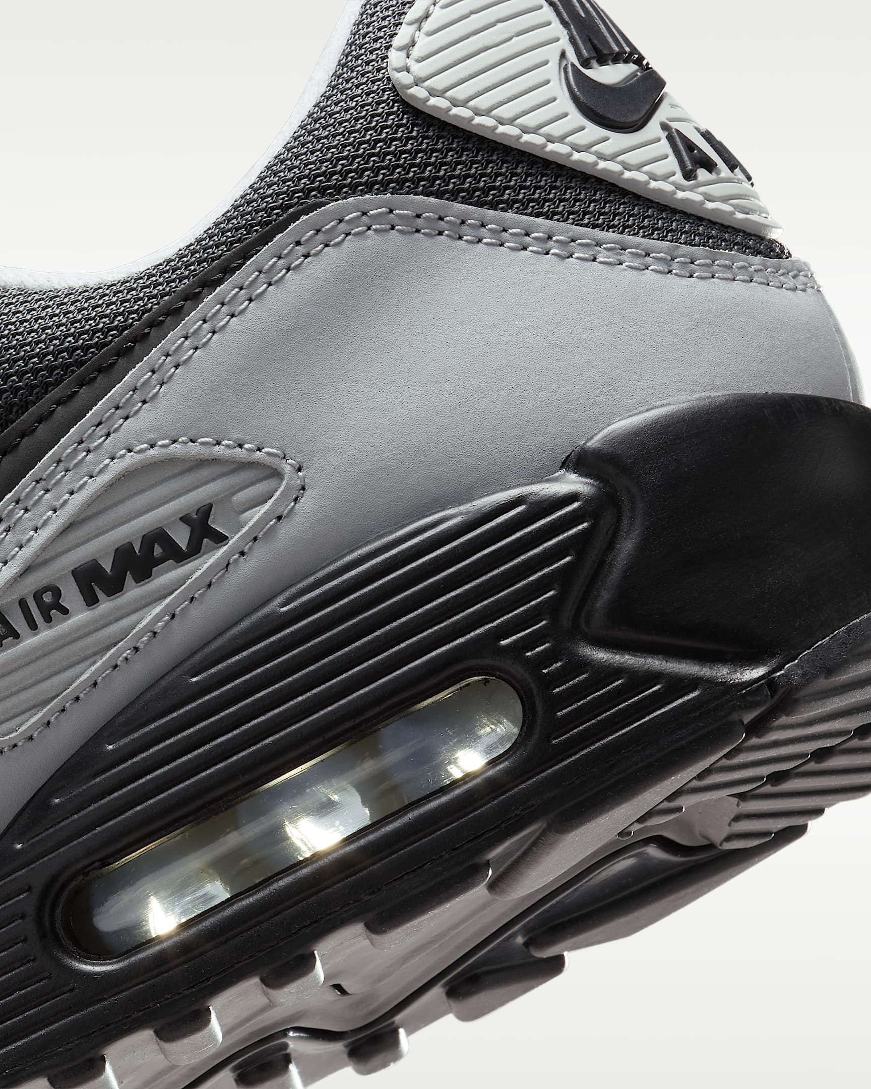 Nike Air Max 90 Men's Shoes - Light Smoke Grey/Anthracite/Photon Dust/Black