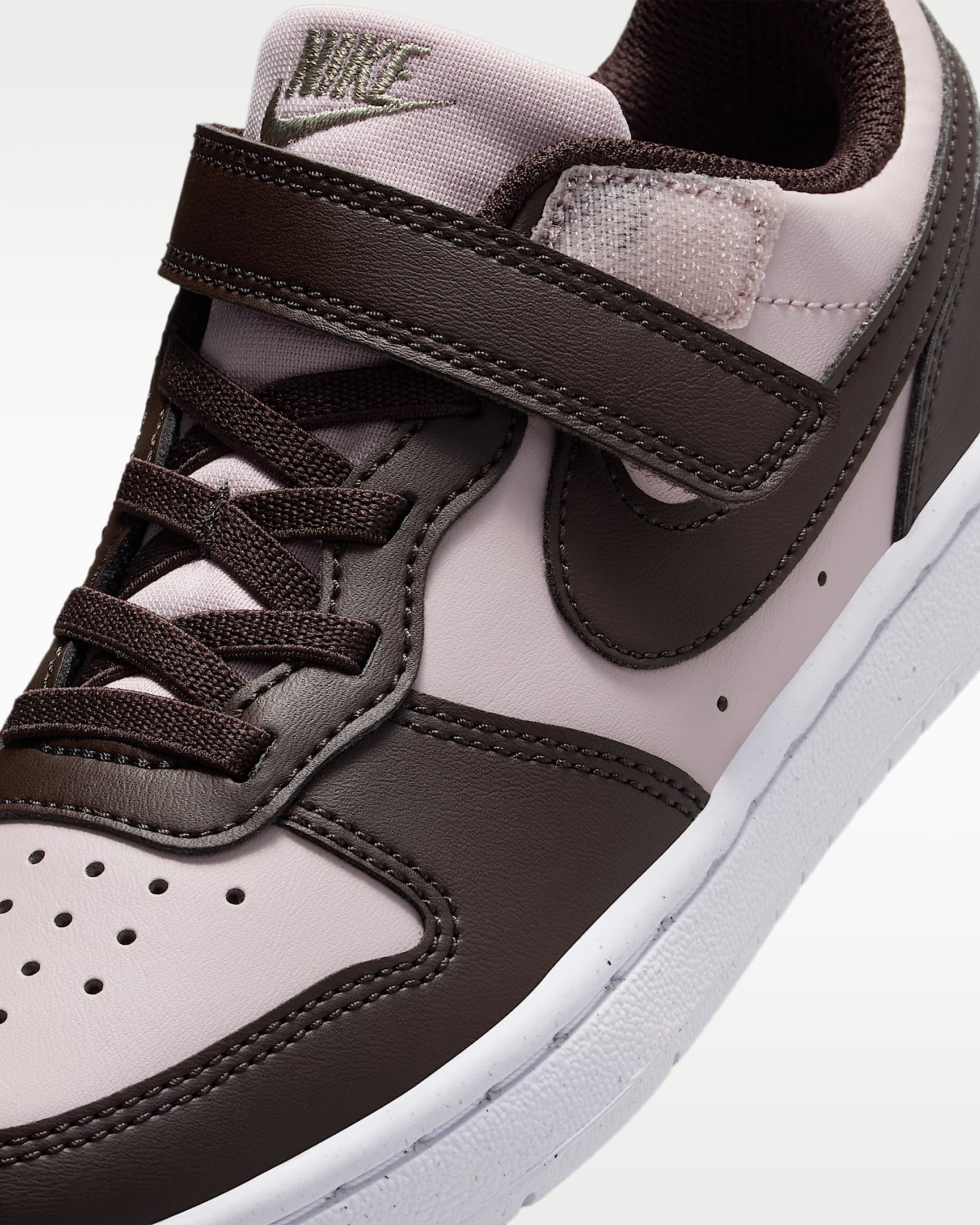 Tenis para niños de preescolar Nike Court Borough Low Recraft - Rosado partícula/Militar claro/Blanco/Marrón terciopelo