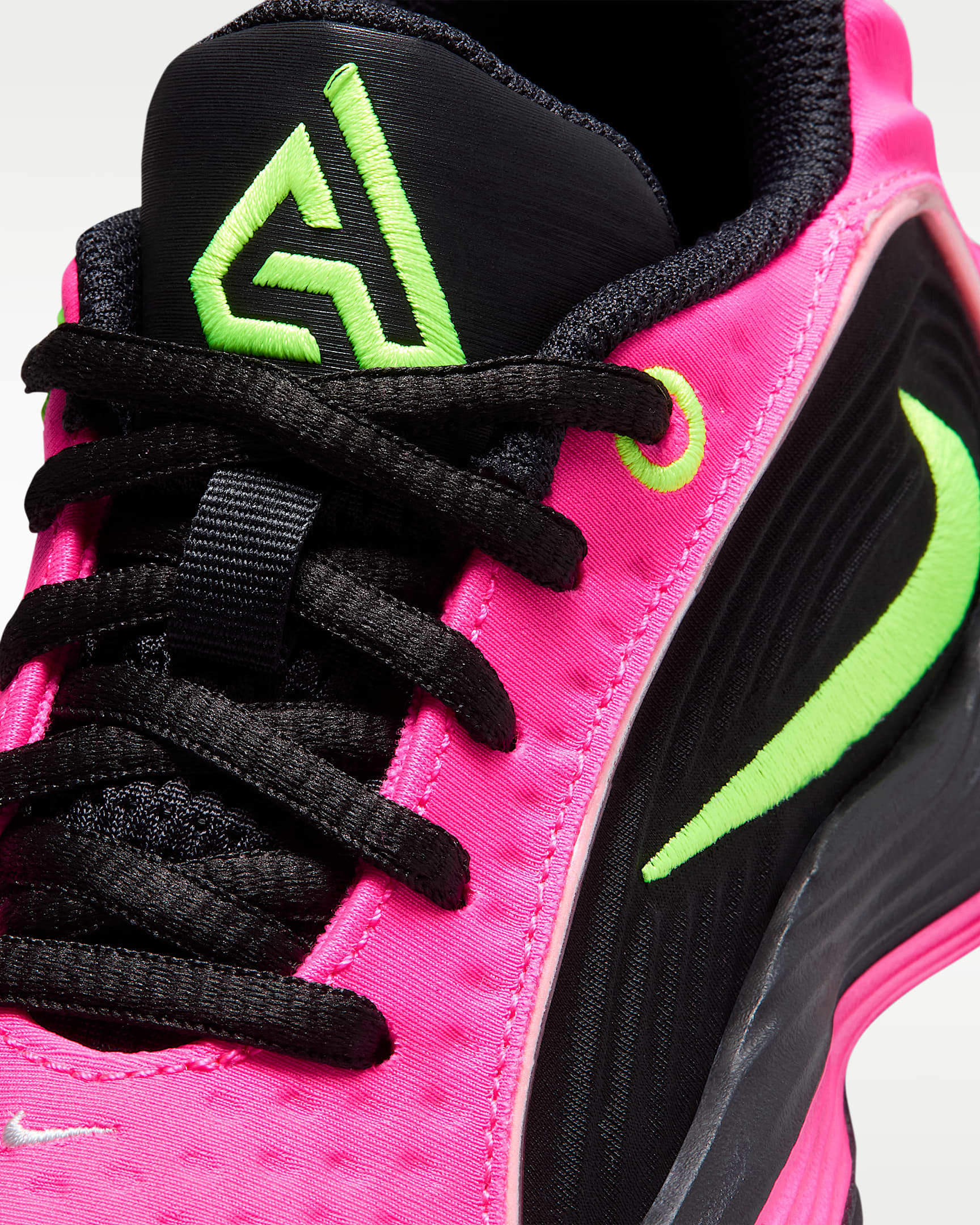 Giannis Immortality 5 Little Kids' Basketball Shoes. Nike UK