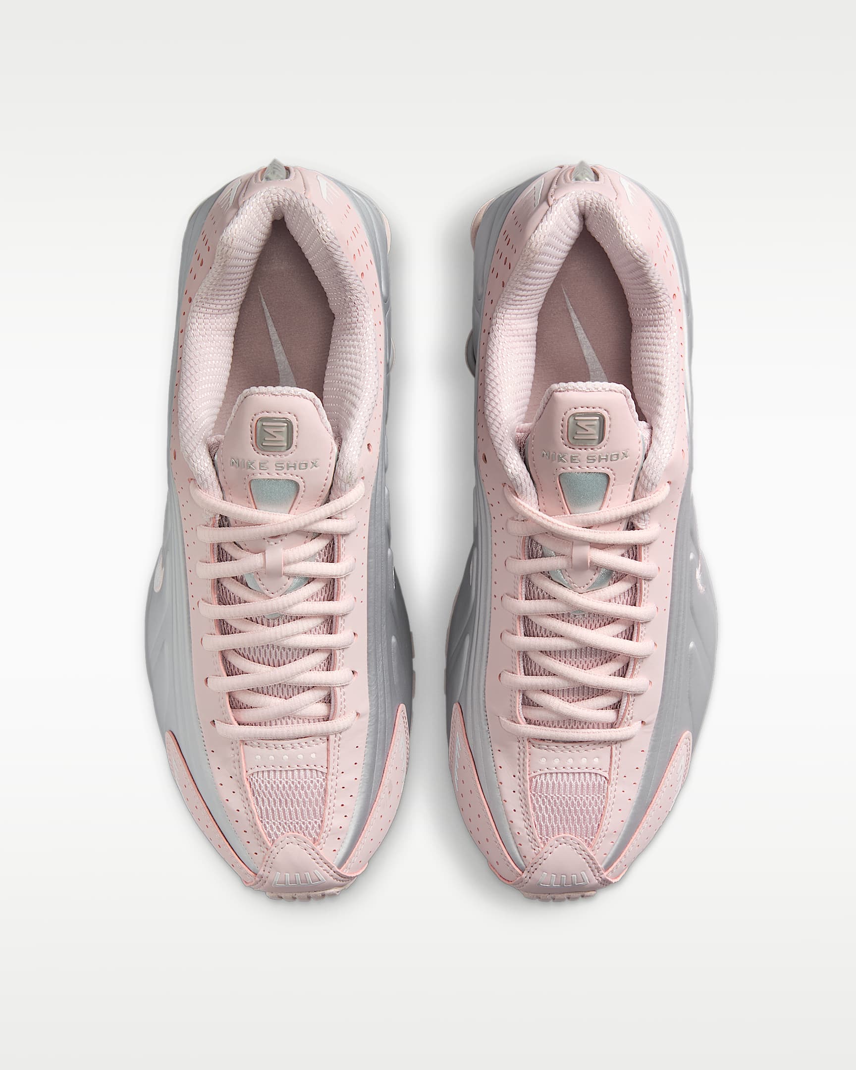 Tenis para mujer Nike Shox R4 - Rosa ligero/Platino metalizado