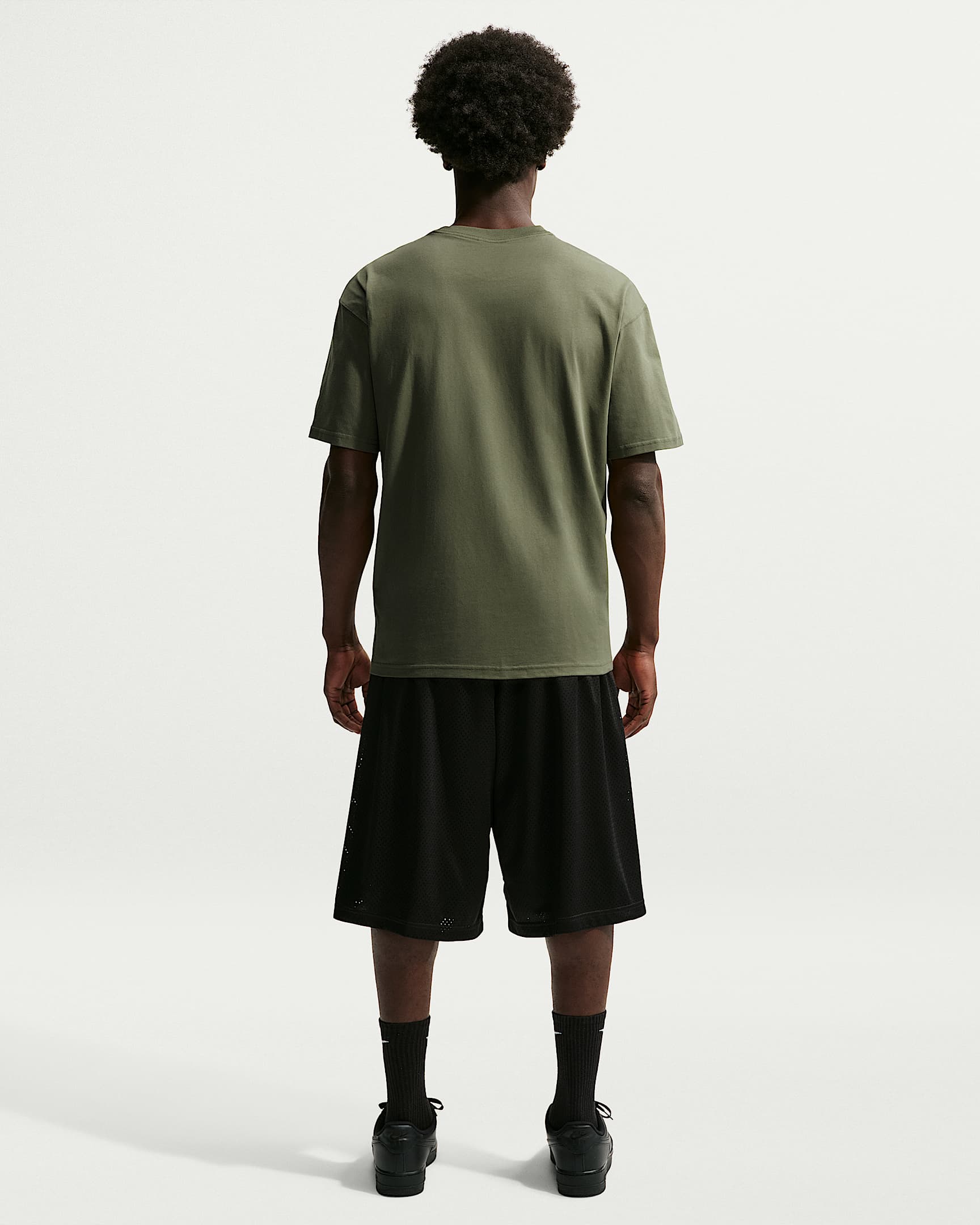 Nike Standard Issue Dri-FIT basketbal T-shirt voor heren - Medium Olive/Pale Ivory