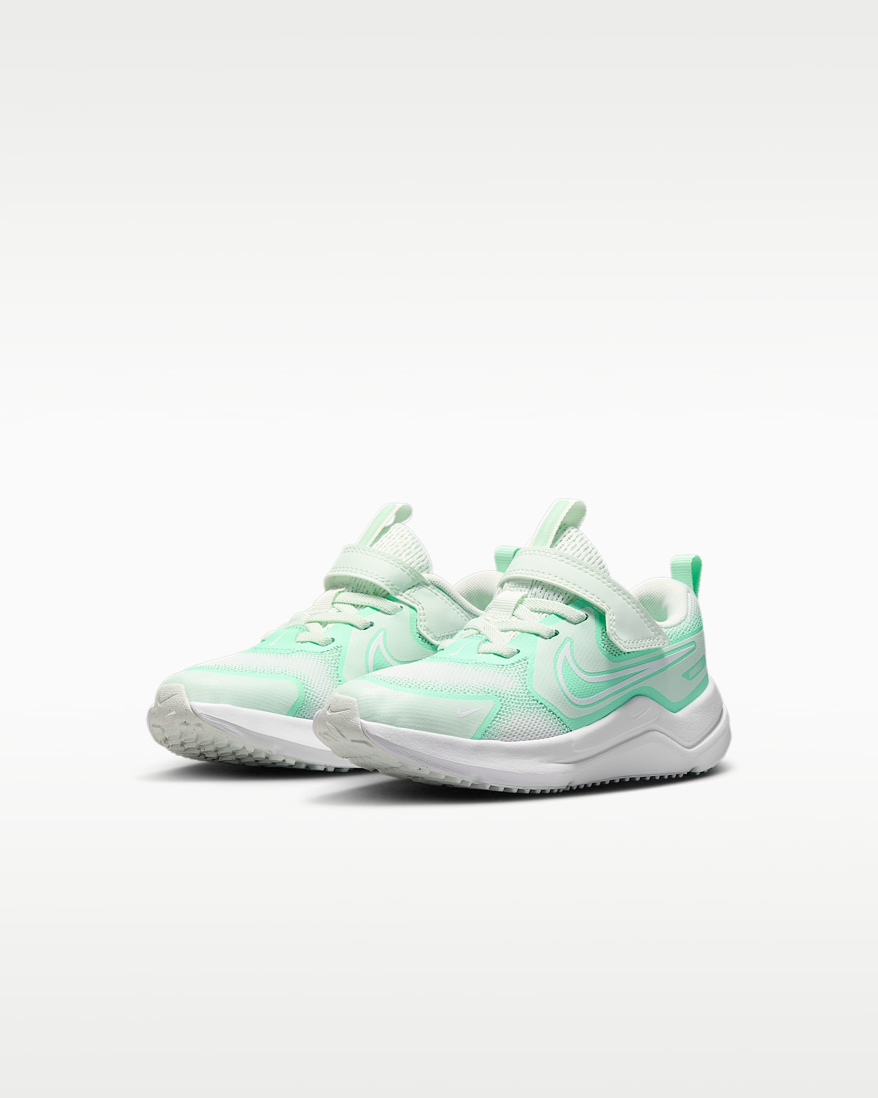 Nike Cosmic Runner Schuh (jüngere Kinder) - Barely Green/Arctic Green/Weiß