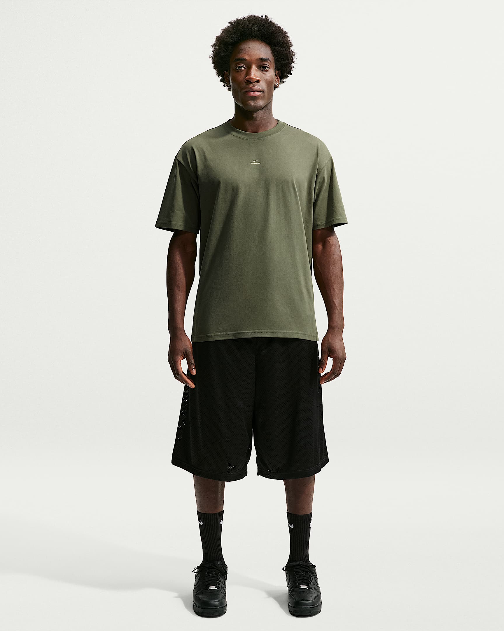 Nike Standard Issue Dri-FIT basketbal T-shirt voor heren - Medium Olive/Pale Ivory