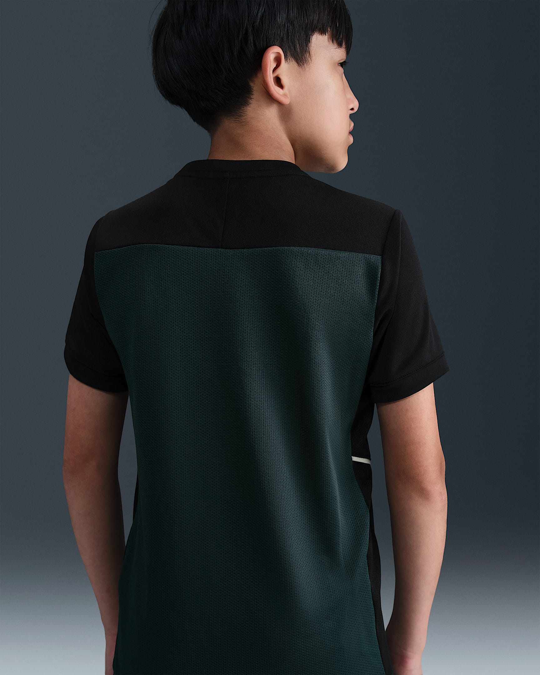 Nike Academy Dri-FIT Genç Çocuk Futbol Üstü - Seaweed/Siyah/Limelight/Limelight