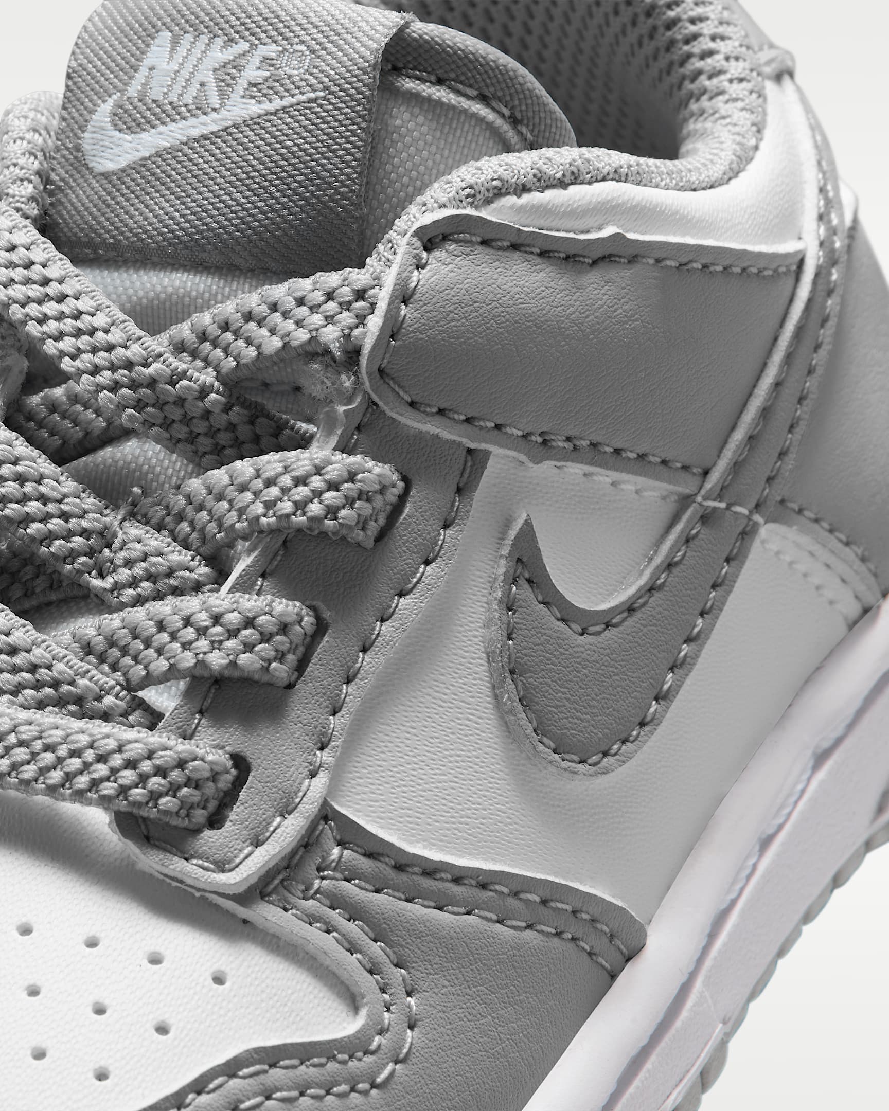 Nike Dunk Low-sko til babyer/småbørn - hvid/hvid/Light Smoke Grey