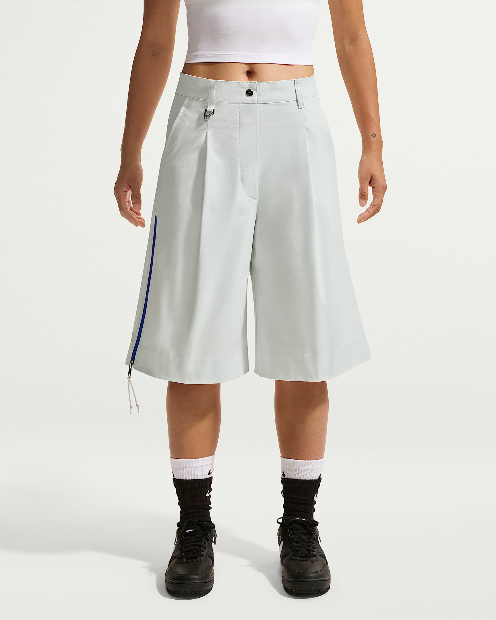 Nike Sportswear Airreverent Women's Low-Rise Shorts - Summit White/Summit White