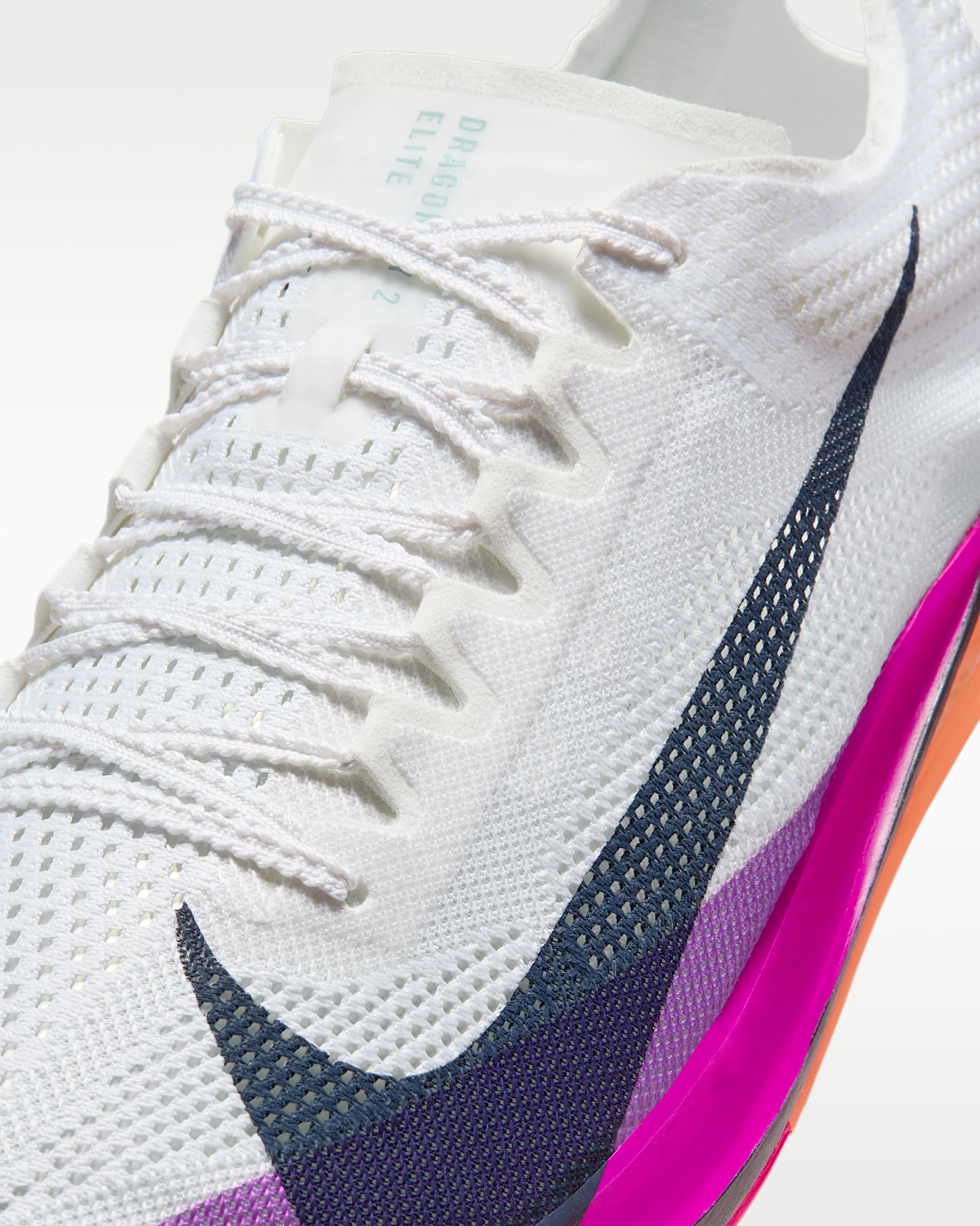 Nike Dragonfly 2 Elite 田徑長距離釘鞋 - 白色/Hyper Violet/Bright Crimson/Obsidian