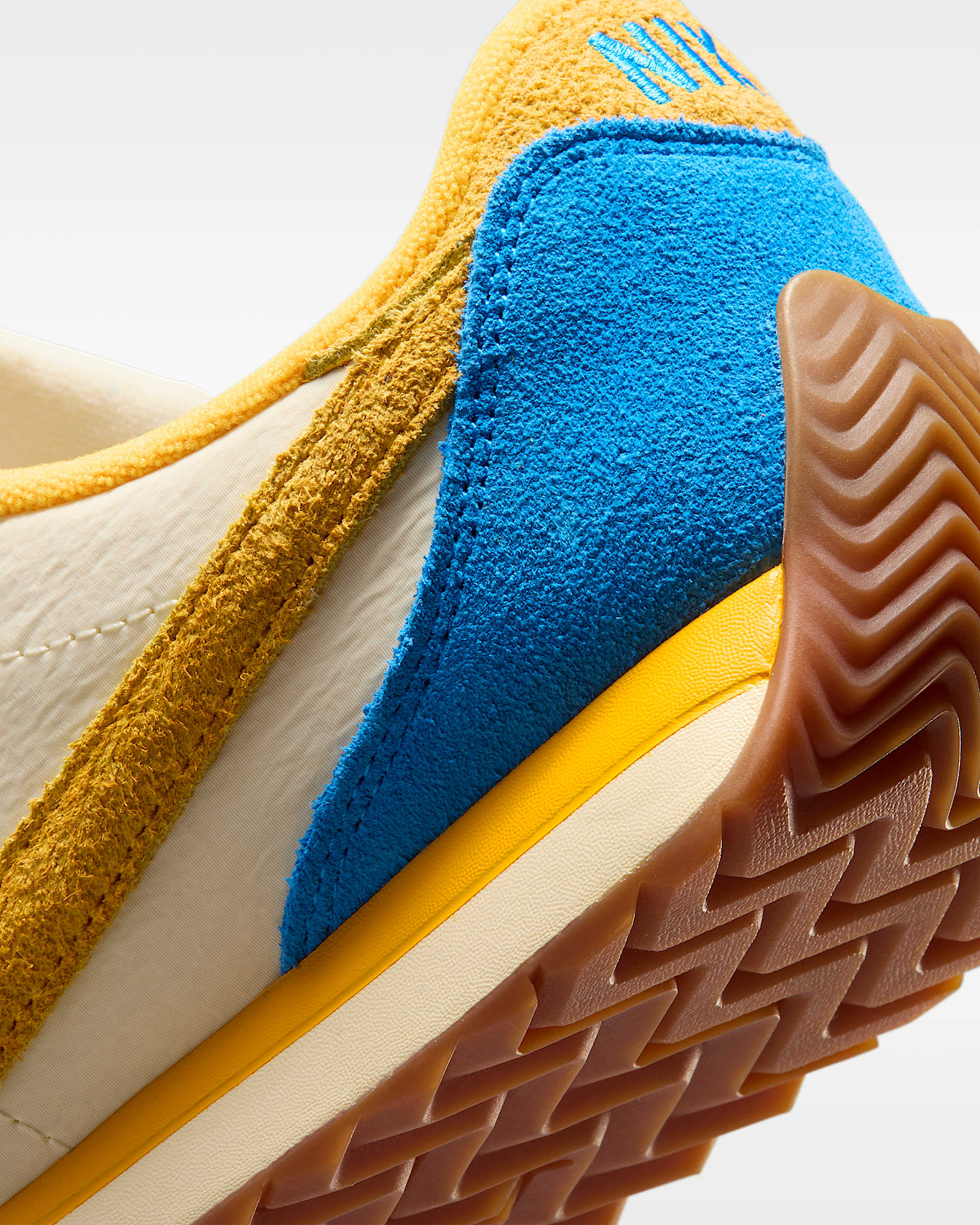 Nike Pacific "Game Day"  Women's Shoes - Coconut Milk/Photo Blue/Gum Medium Brown/University Gold