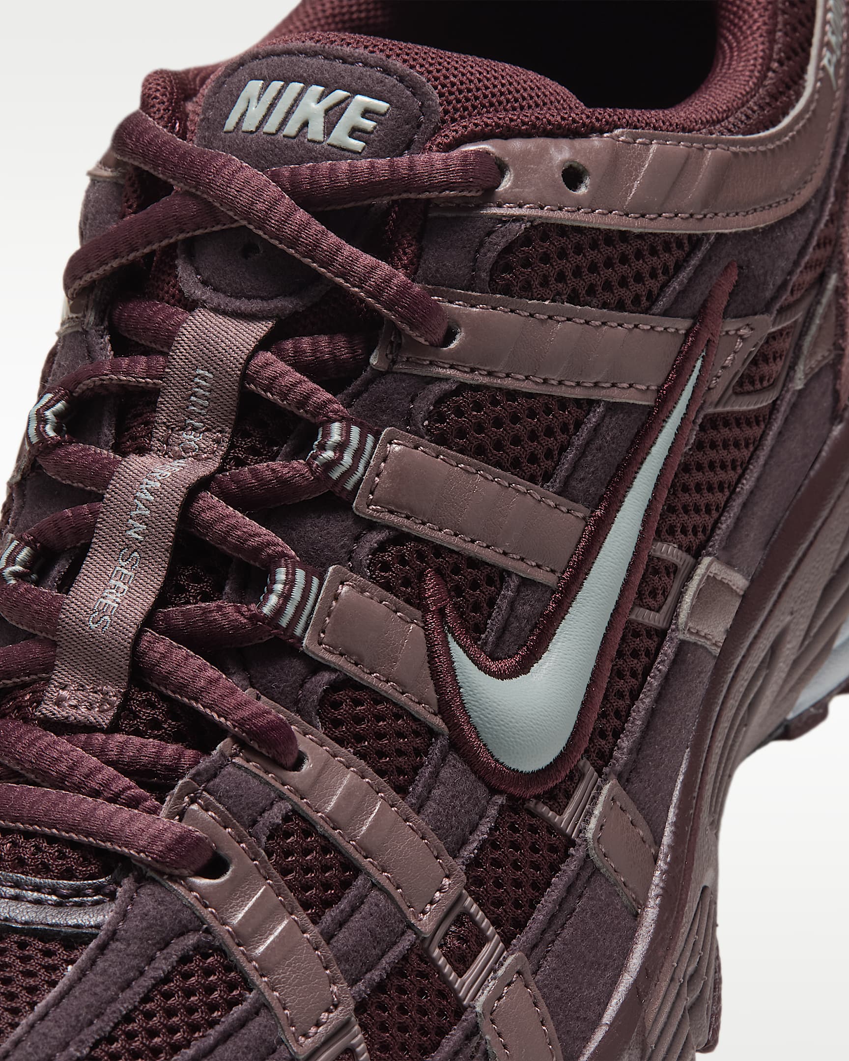 Nike P-6000 Kadın Ayakkabısı - Burgundy Crush/Burgundy Ash/Tattoo/Light Pumice