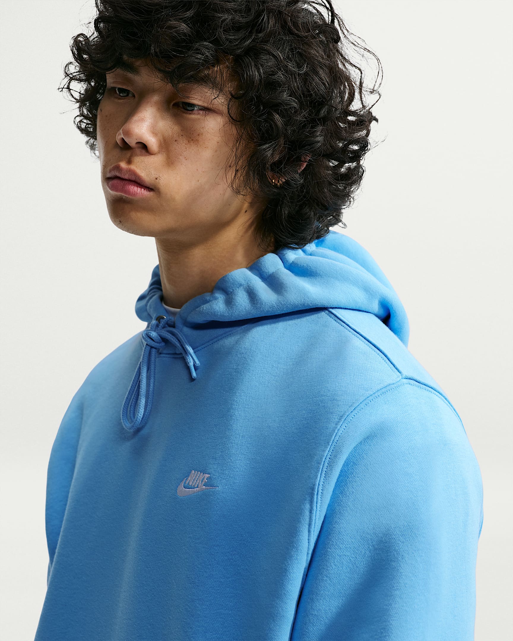 Nike Club Men's Pullover Fleece Hoodie - Football Blue/Football Blue/White