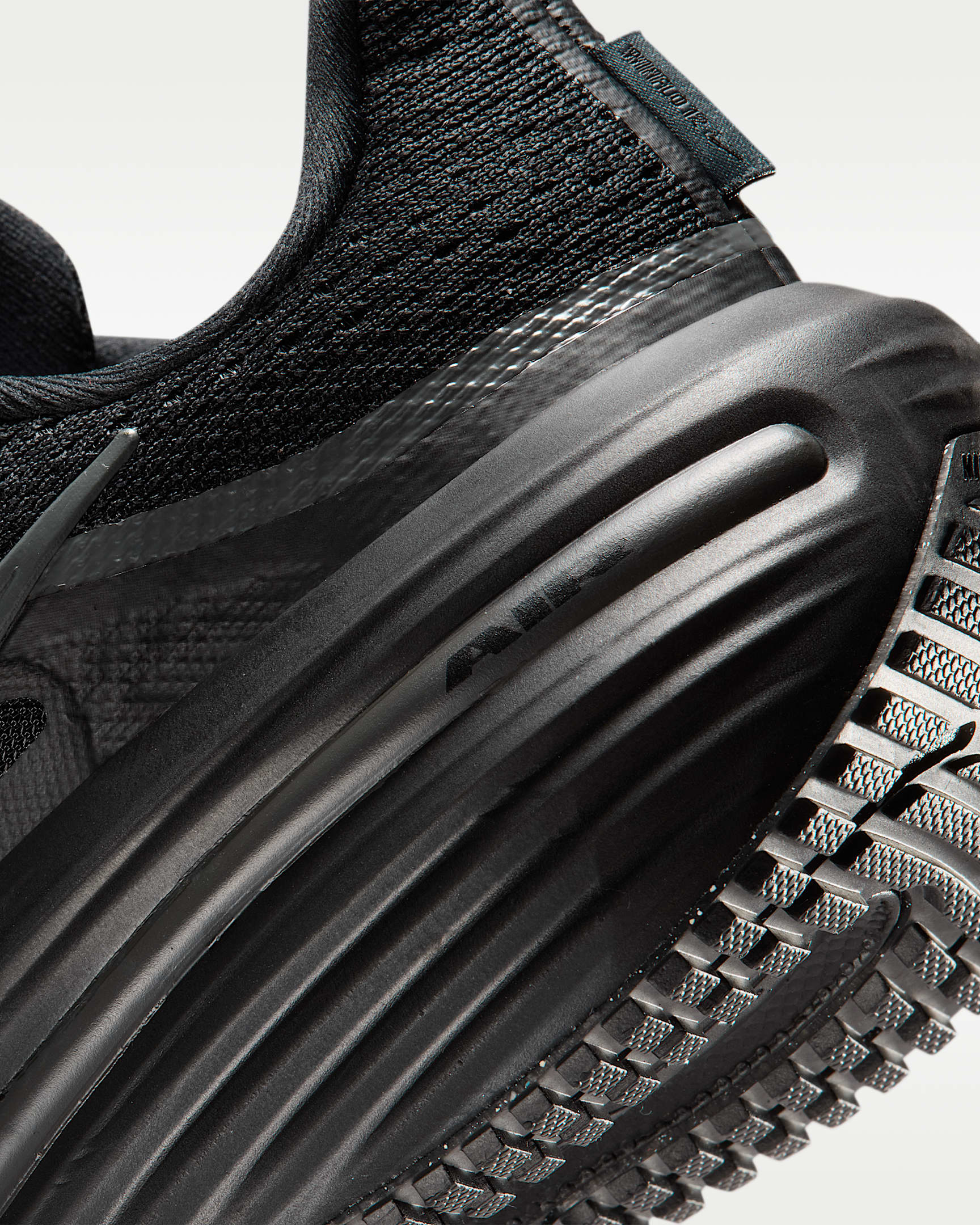 Nike Winflo 12 Women's Road Running Shoes - Black/Dark Smoke Grey/Black