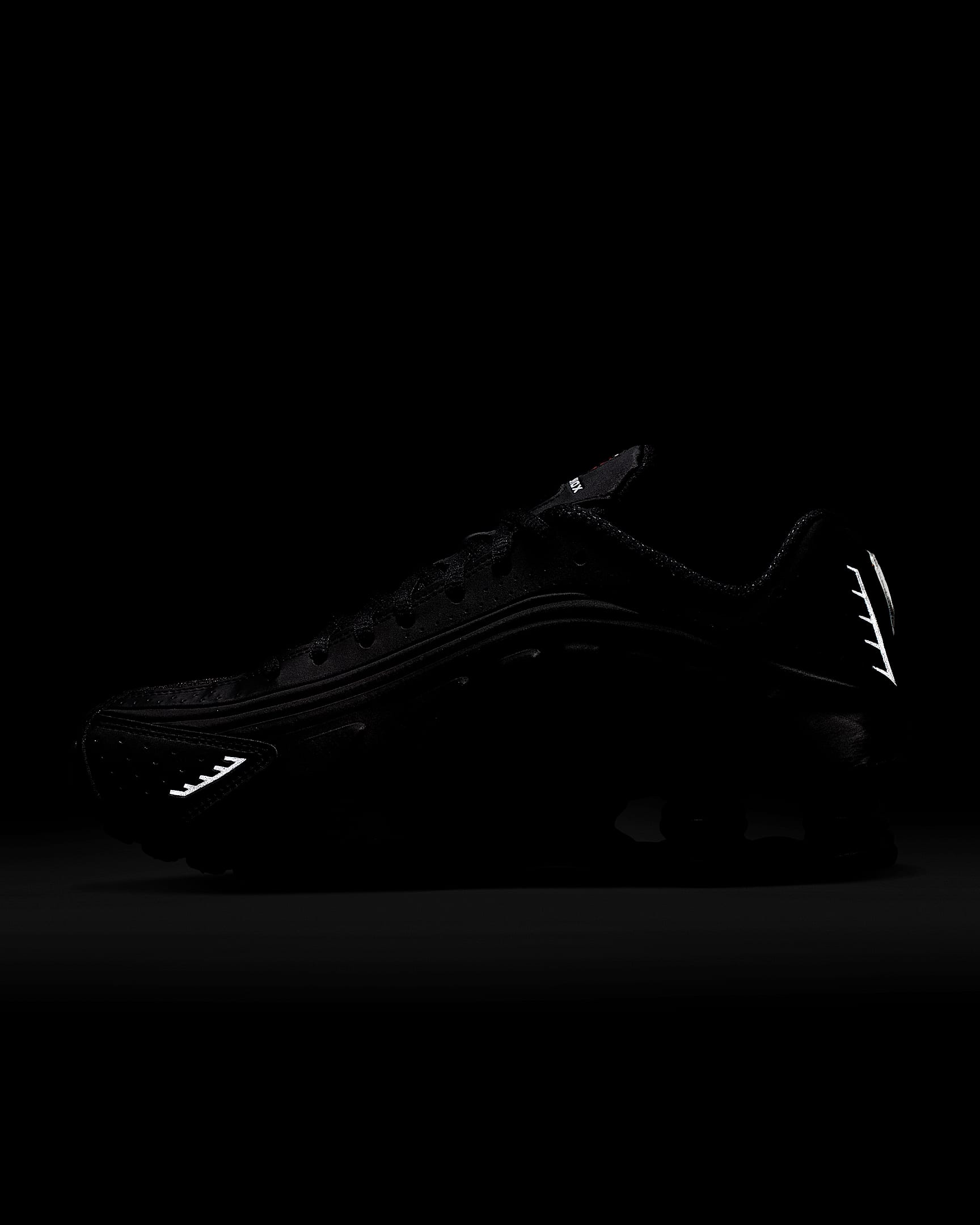 Nike Shox R4 Women's Shoes - Black/Black/Max Orange/Black