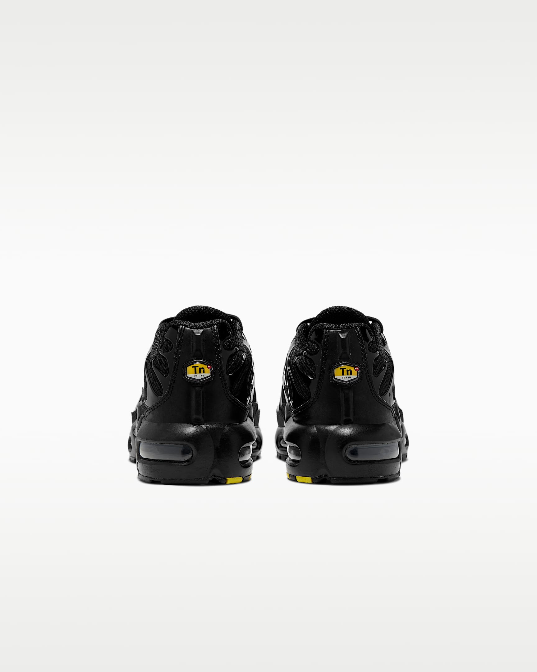 Nike Air Max Plus Older Kids' Shoes - Black/Black/Black