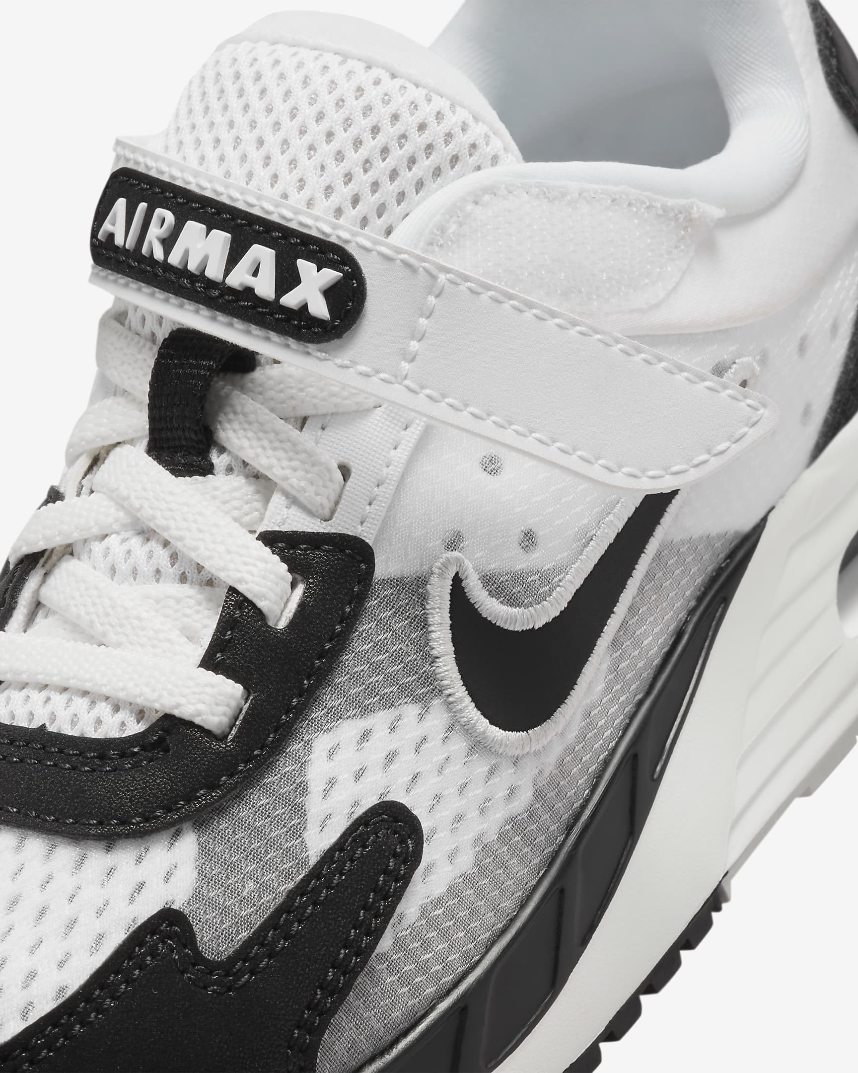 Nike Air Max Solo Younger Kids' Shoes - White/Pure Platinum/Black