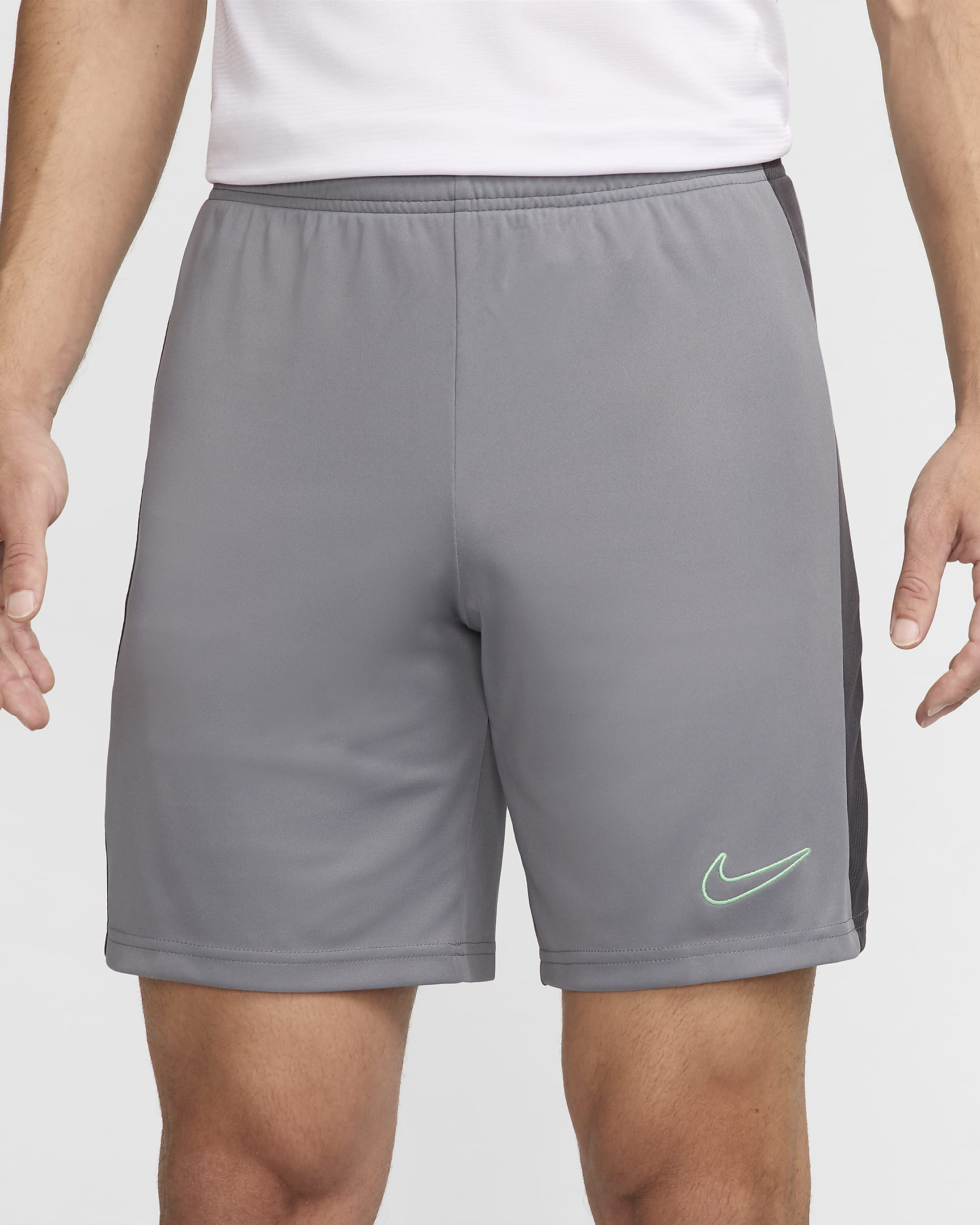 Męskie spodenki piłkarskie Dri-FIT Nike Academy - Smoke Grey/Dark Smoke Grey/Vapor Green