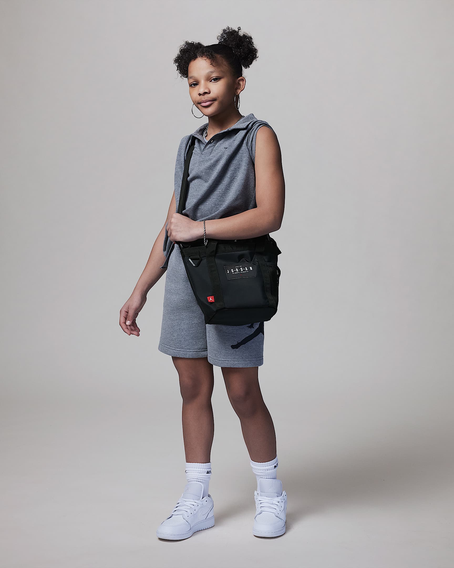 Air Jordan Mini Tote Kids' Tote Bag (7L).
