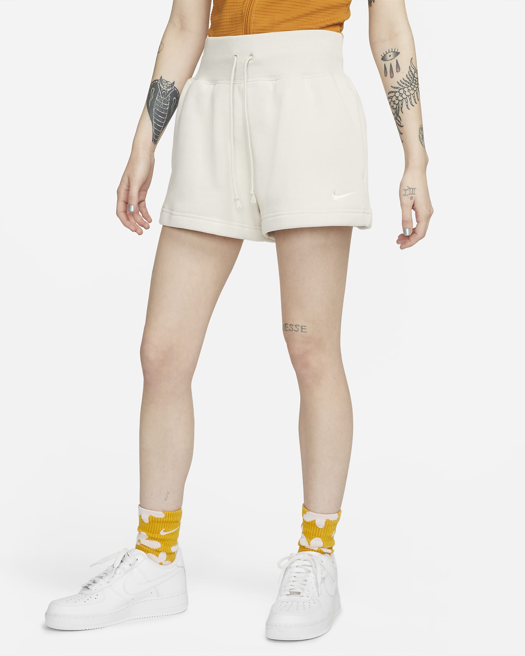 Nike Sportswear Phoenix Fleece Women's High-Waisted Shorts - Light Orewood Brown/Sail