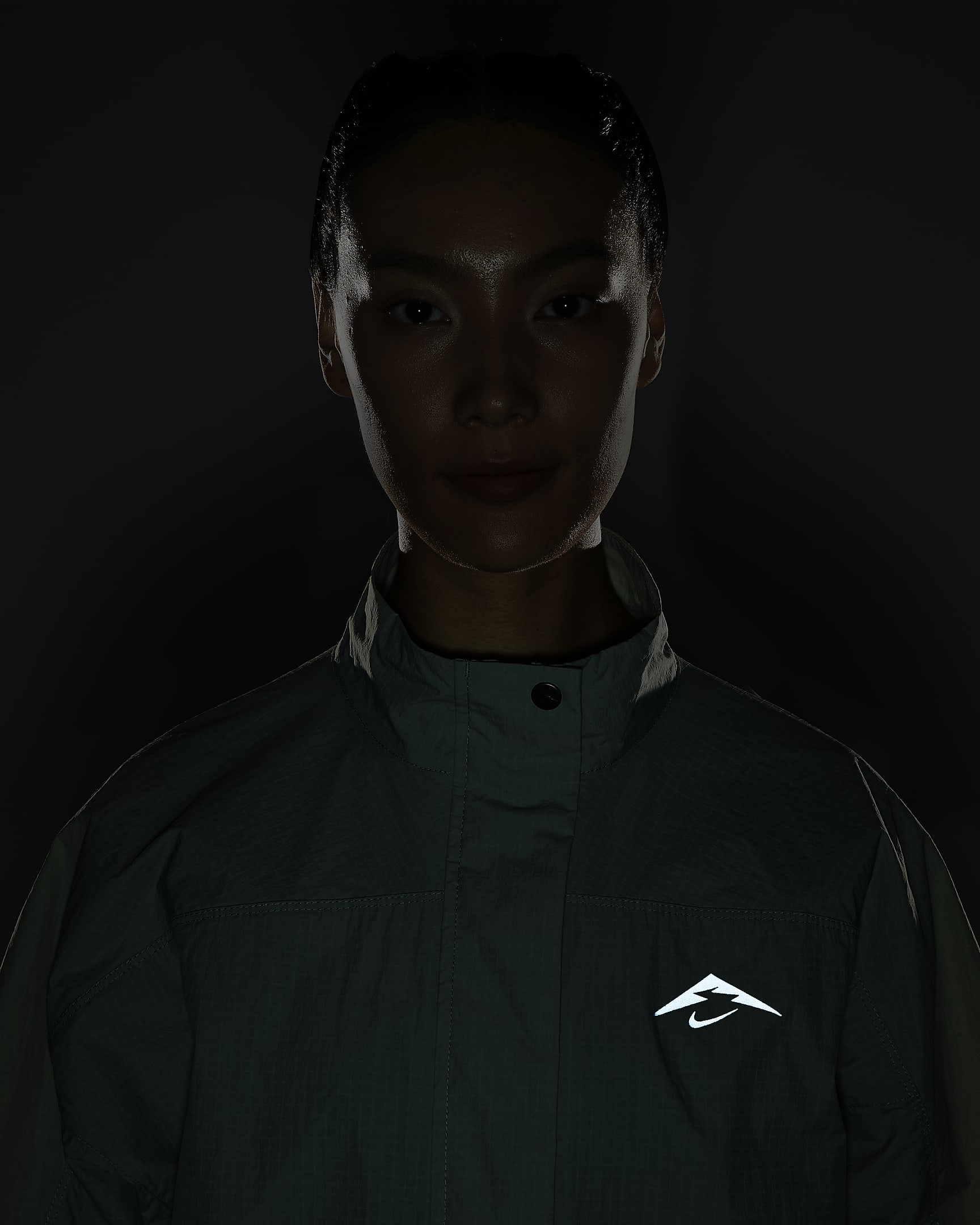 Nike Trail Women's Repel UV Running Jacket - Jade Horizon/Bicoastal