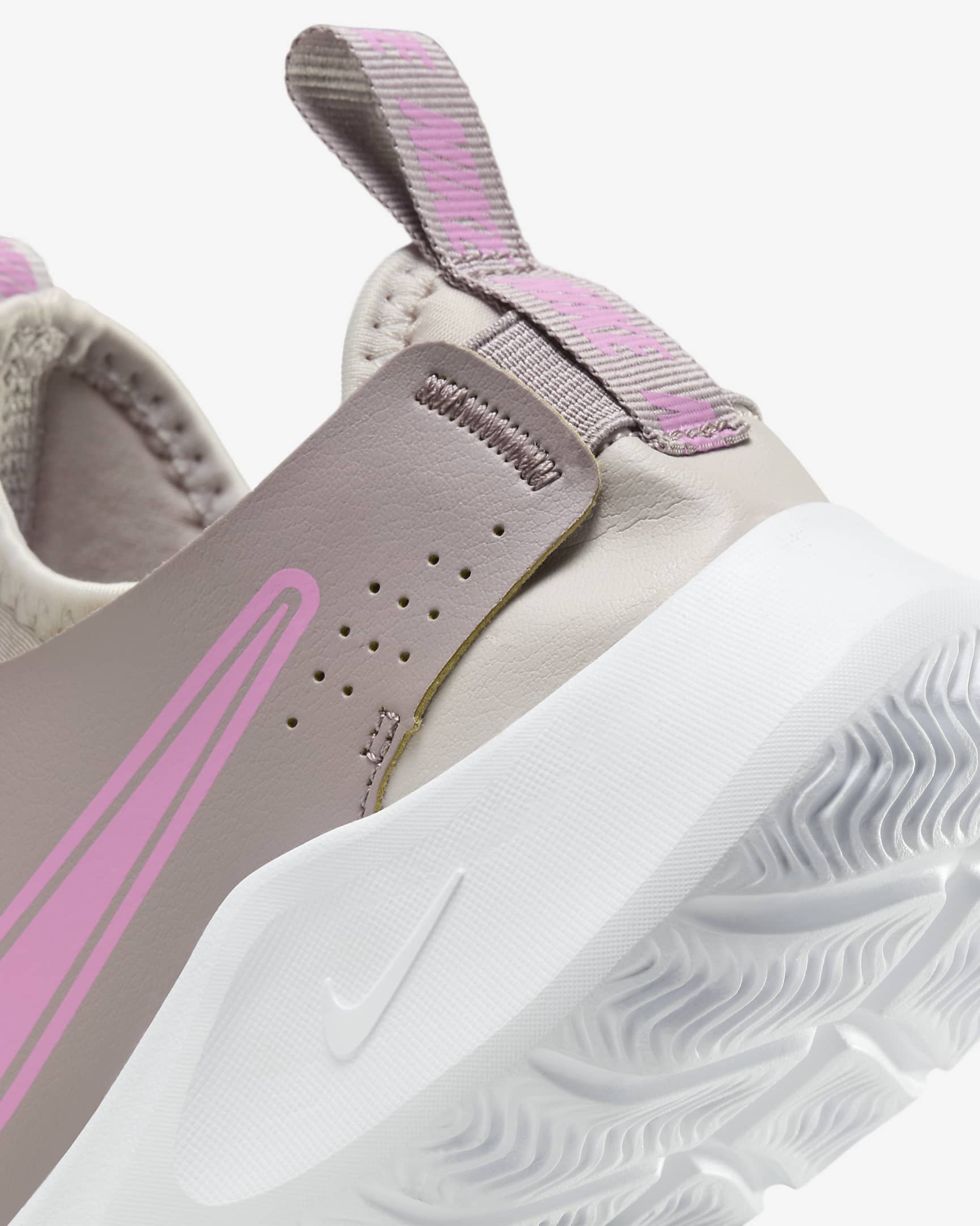 Nike Flex Runner 3 løpesko for vei til store barn - Platinum Violet/Violet Ore/Hvit/Playful Pink