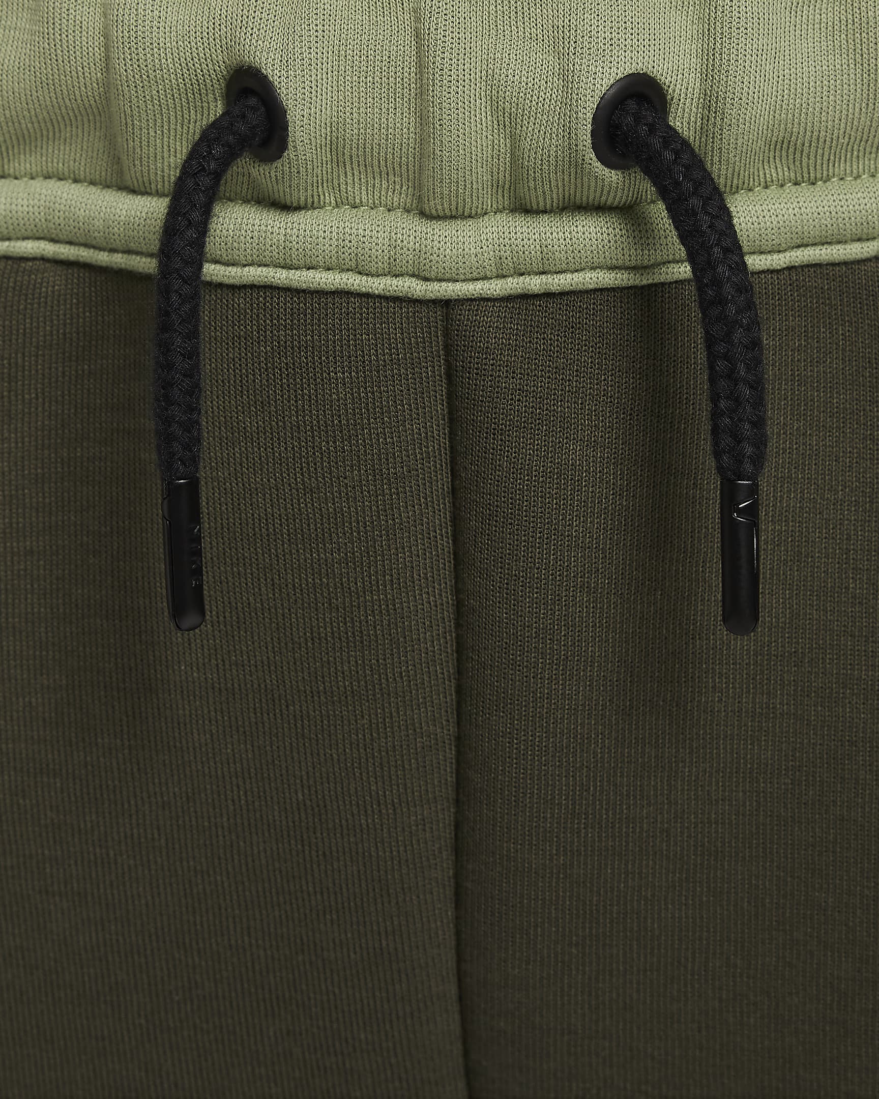 Nike Sportswear Tech Fleece Older Kids' (Boys') Trousers - Cargo Khaki/Oil Green/Black/Black