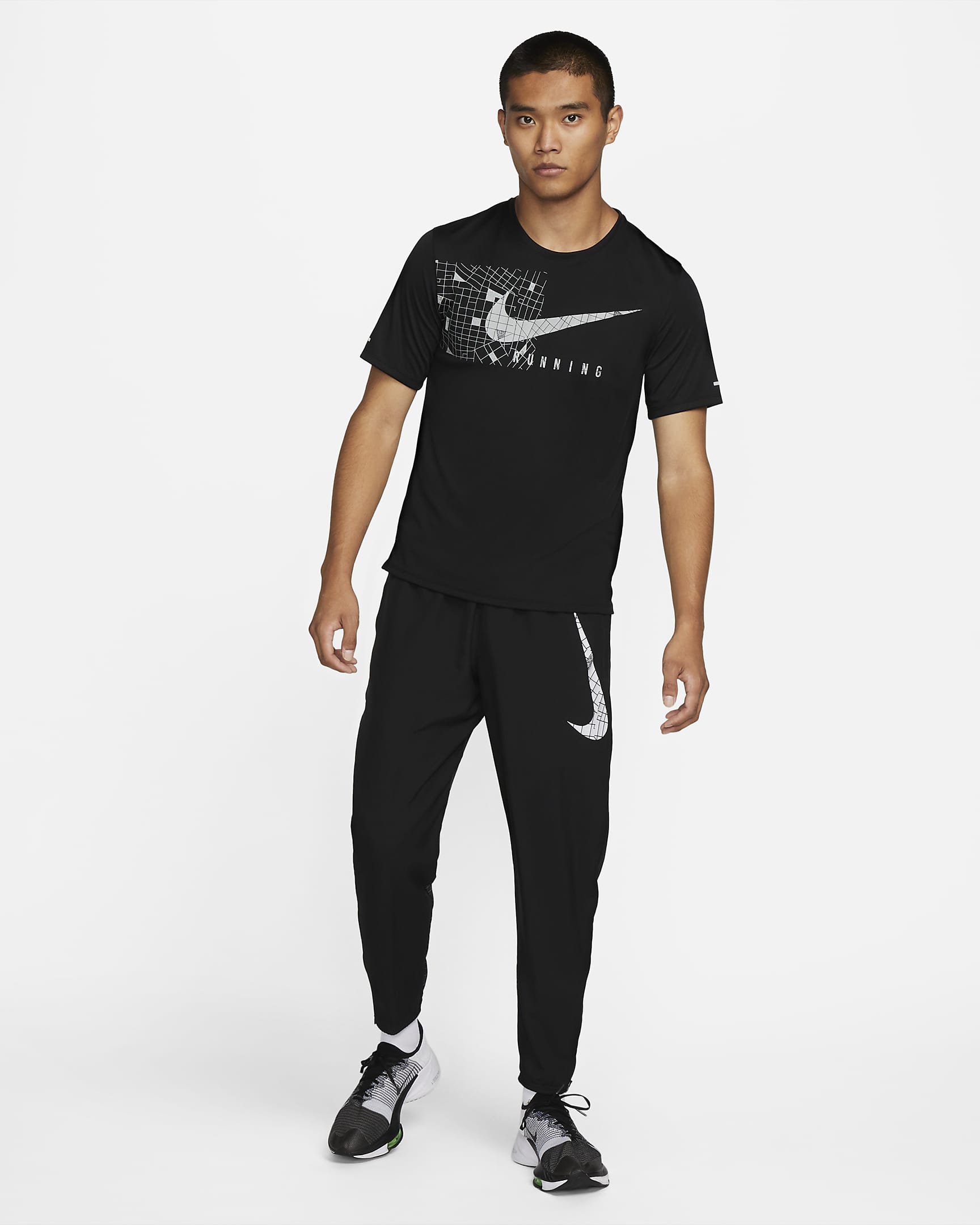 Nike Dri-FIT UV Miler Run Division Men's Short-Sleeve Graphic Running Top - Black