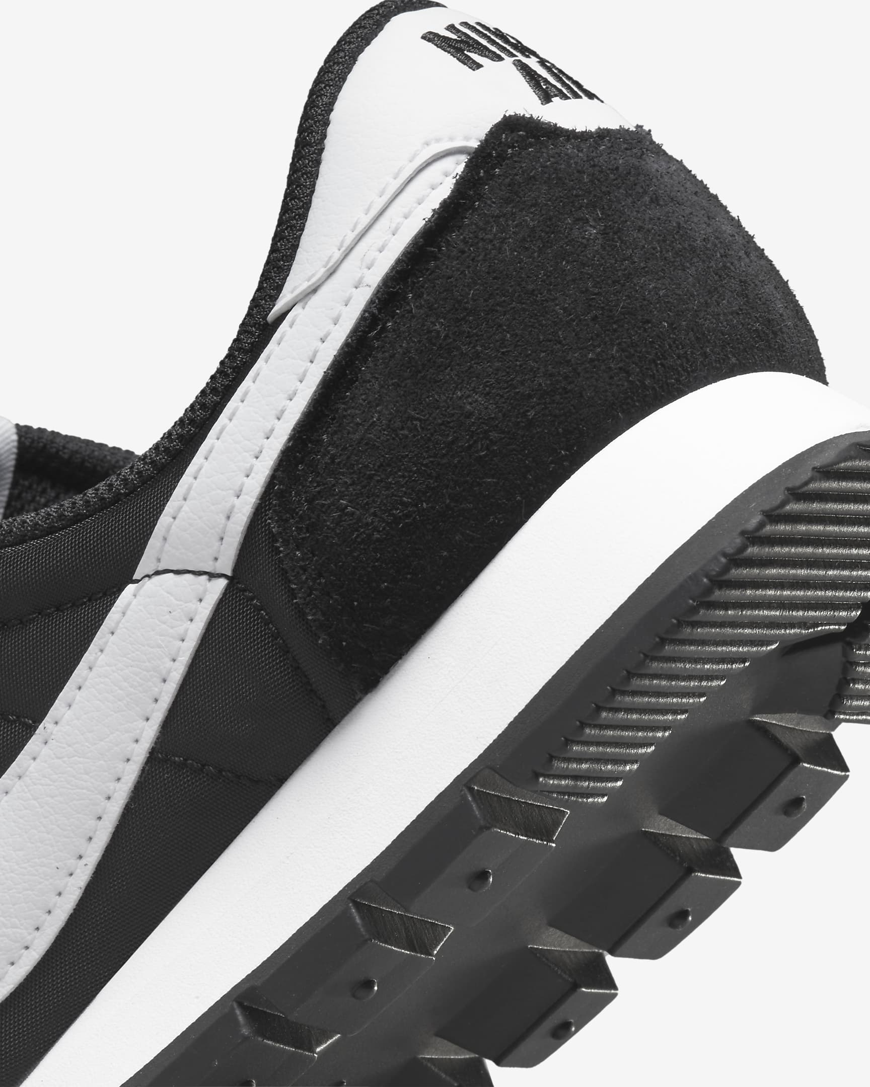 Nike Air Pegasus 83 Men's Shoes. Nike BG