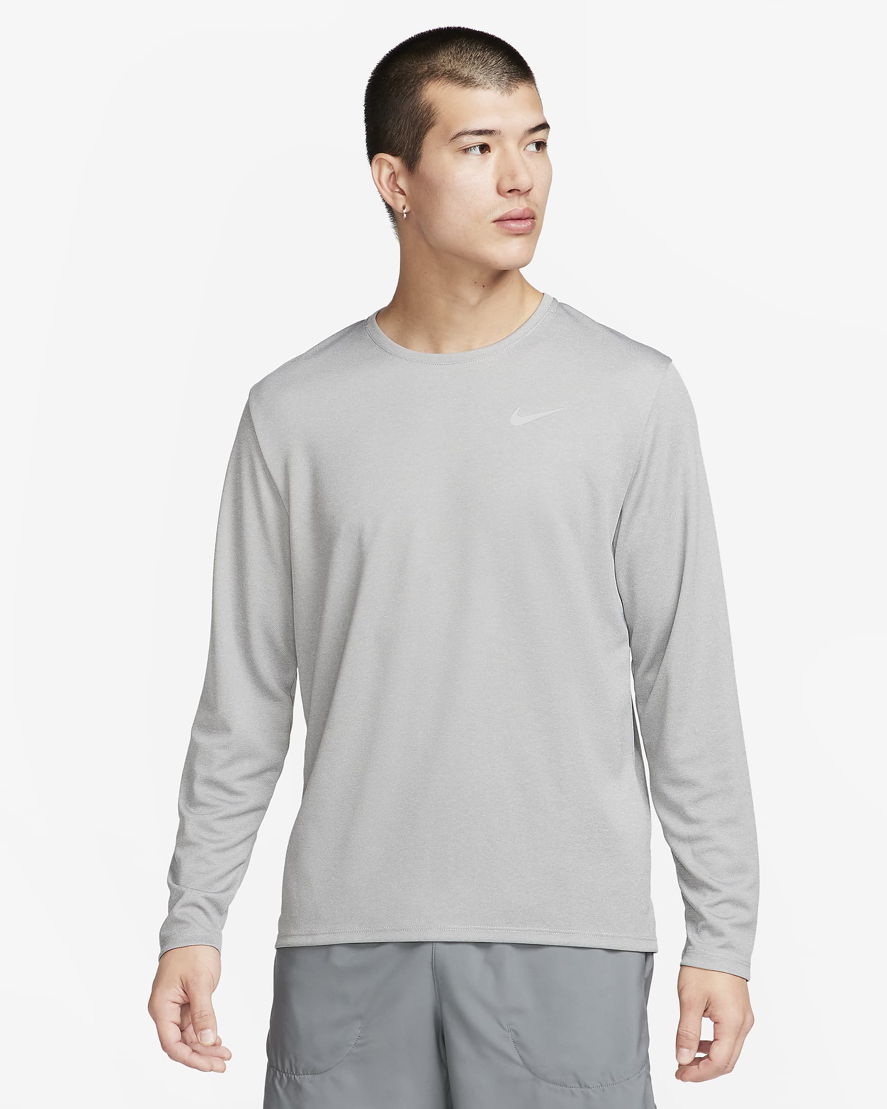 Nike Miler Men's Dri-FIT UV Long-Sleeve Running Top. Nike SG