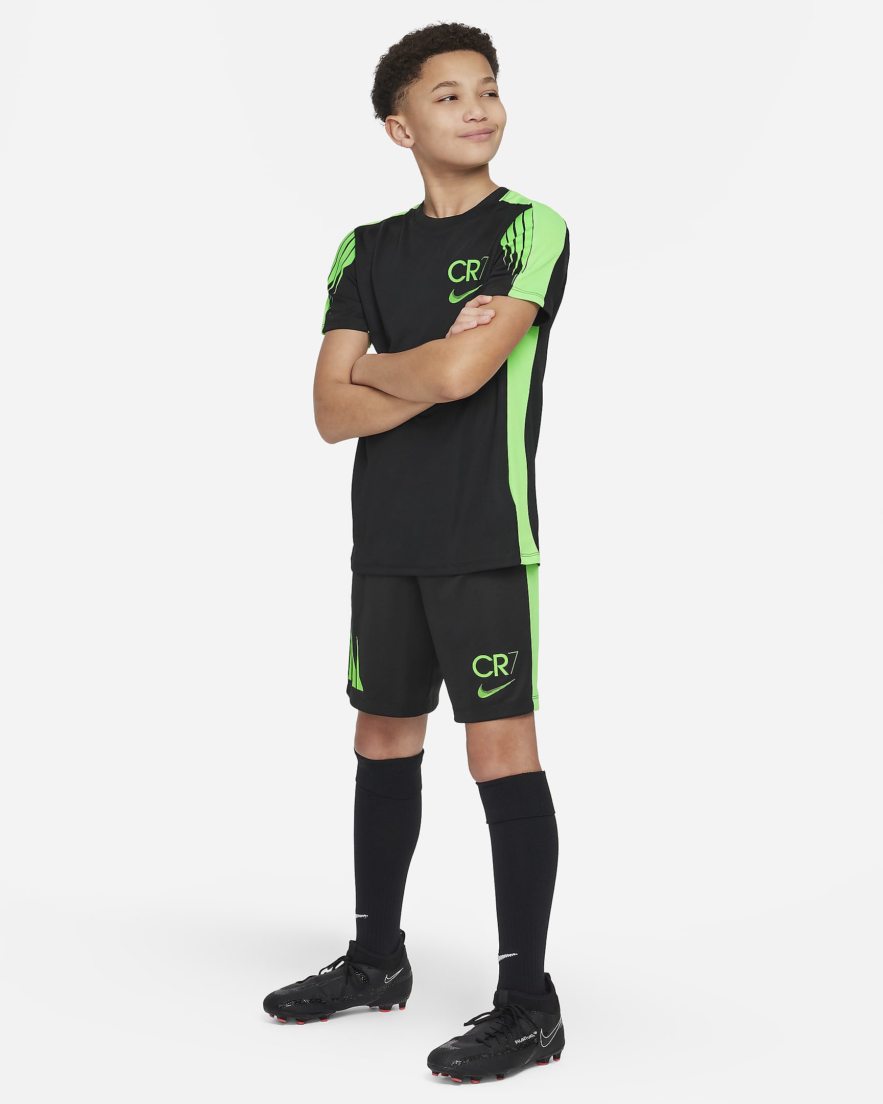 CR7 Older Kids' Dri-FIT Academy 23 Football Shorts. Nike BE