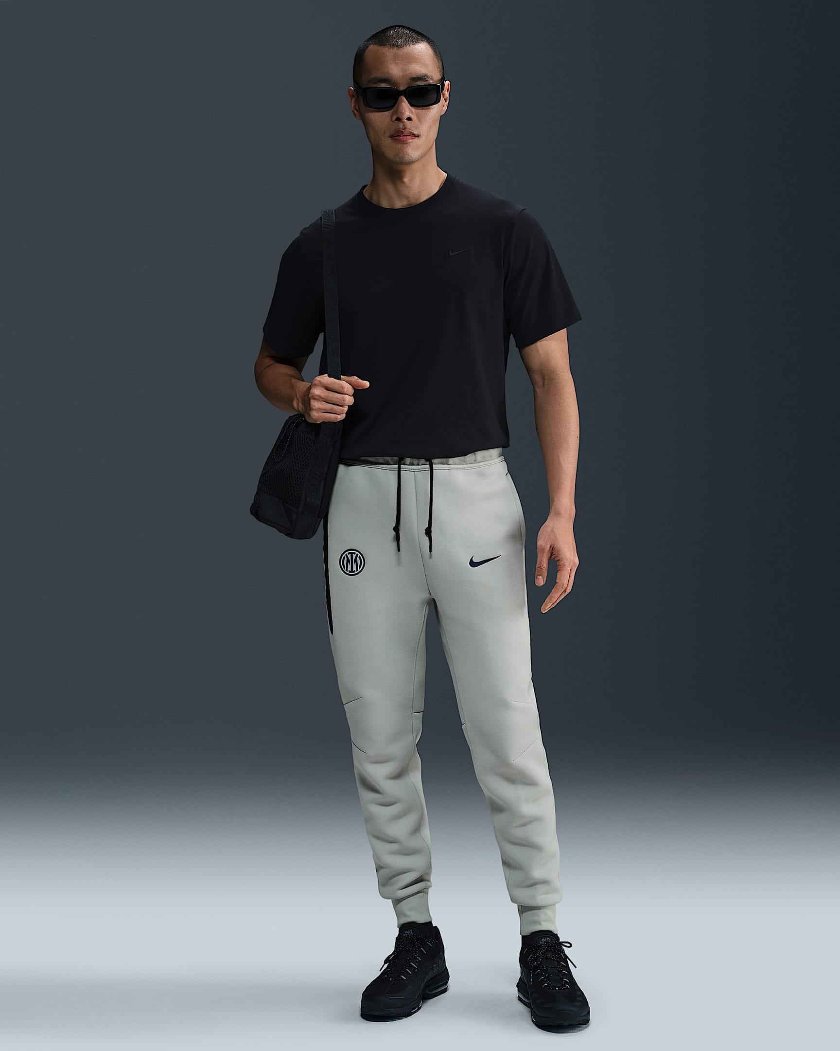 Inter Milan Tech Nike-fodboldjoggers i fleece til mænd - Grey Haze/Blue Void