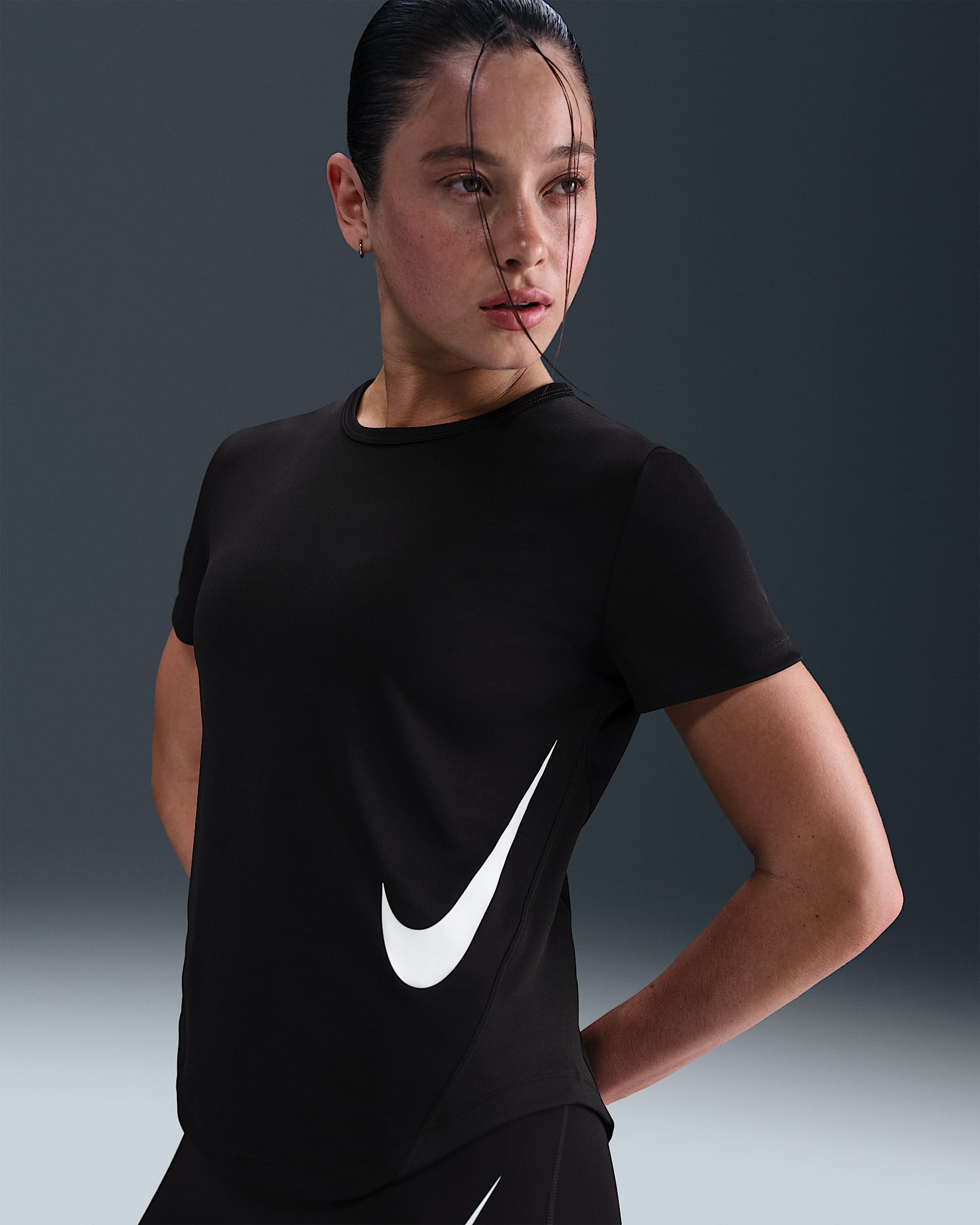 Top da running a manica corta Dri-FIT Nike Tempo Swoosh Run – Donna - Nero/Bianco