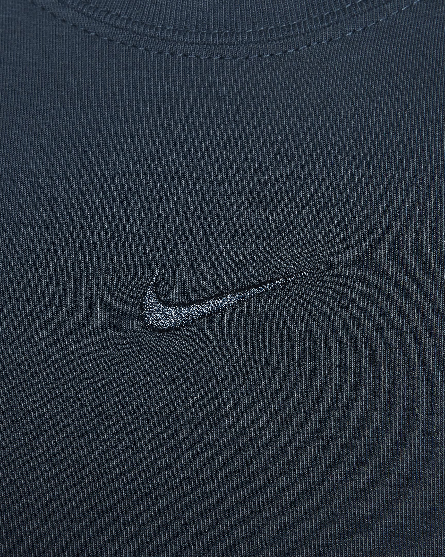 Nike Sportswear Chill Knit Women's T-Shirt - Armoury Navy/Armoury Navy