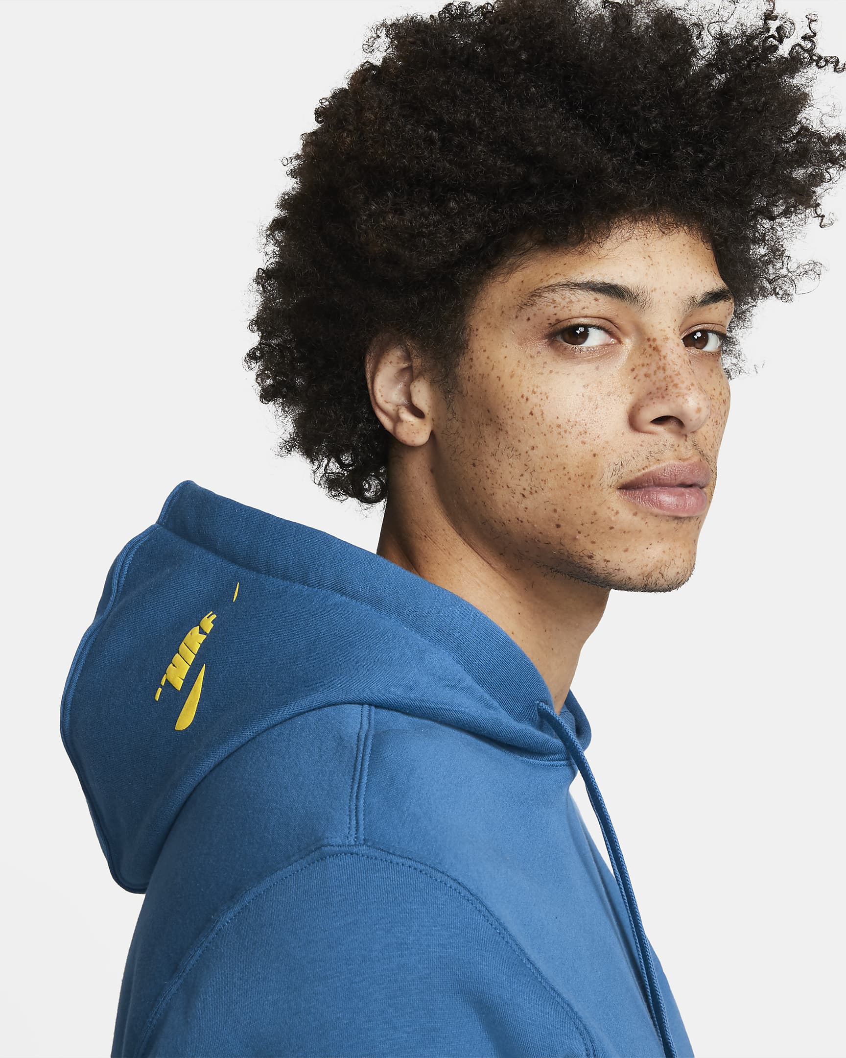 Nike Sportswear Sport Essentials+ Men's Fleece Pullover Hoodie. Nike NZ