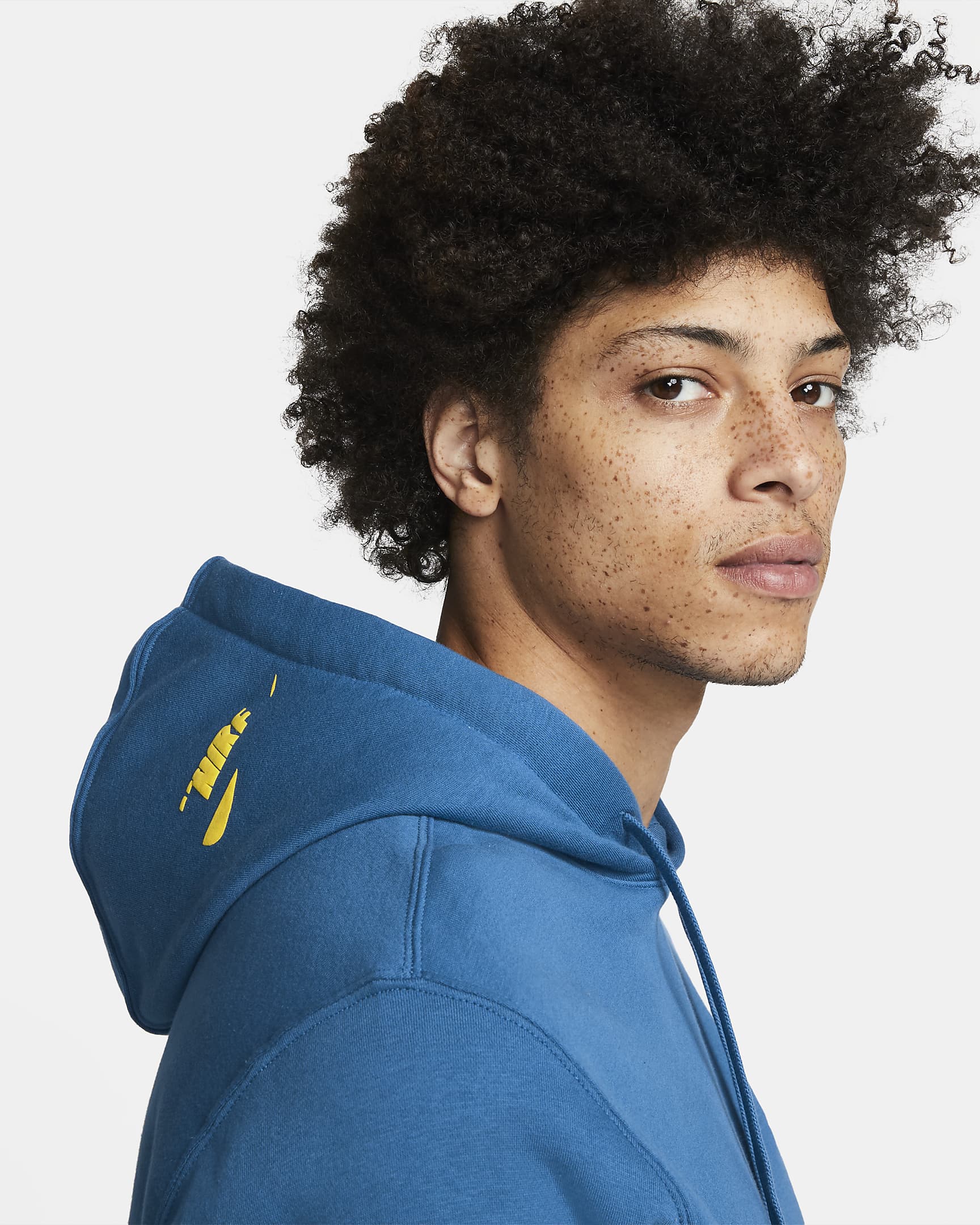 Nike Sportswear Sport Essentials+ Men's Fleece Pullover Hoodie. Nike AT