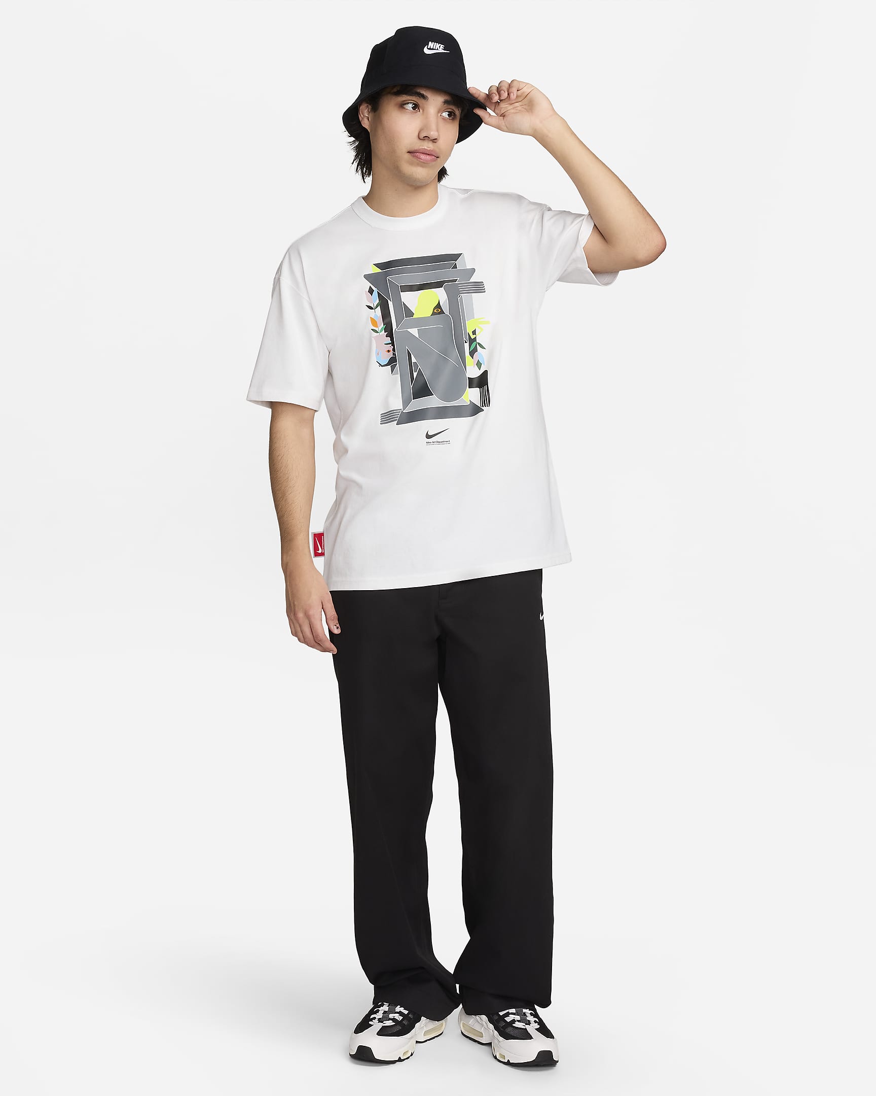 Nike Sportswear Men's T-Shirt - White/Cool Grey