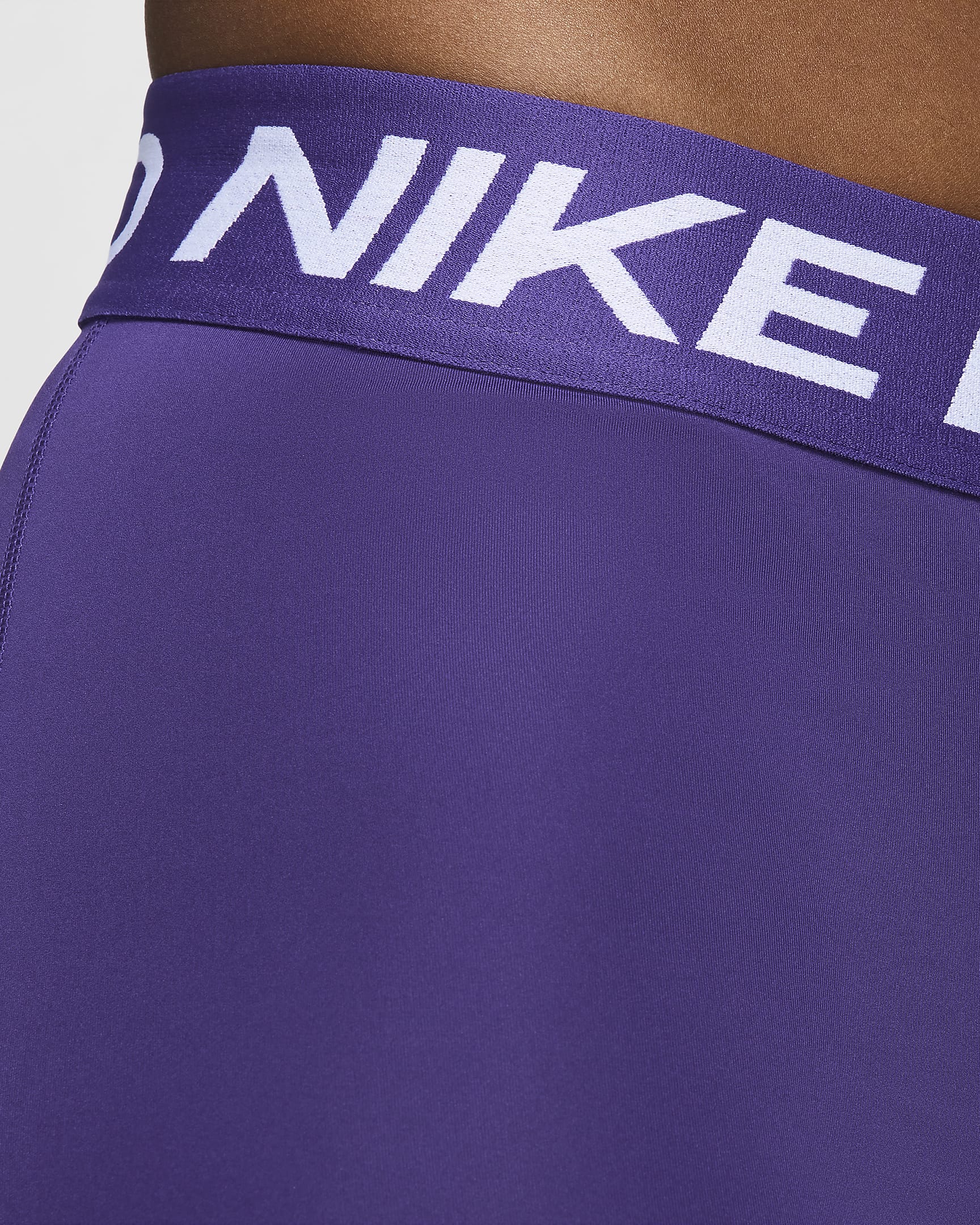 Shorts de 13 cm para mujer Nike Pro 365 - Morado cancha/Blanco