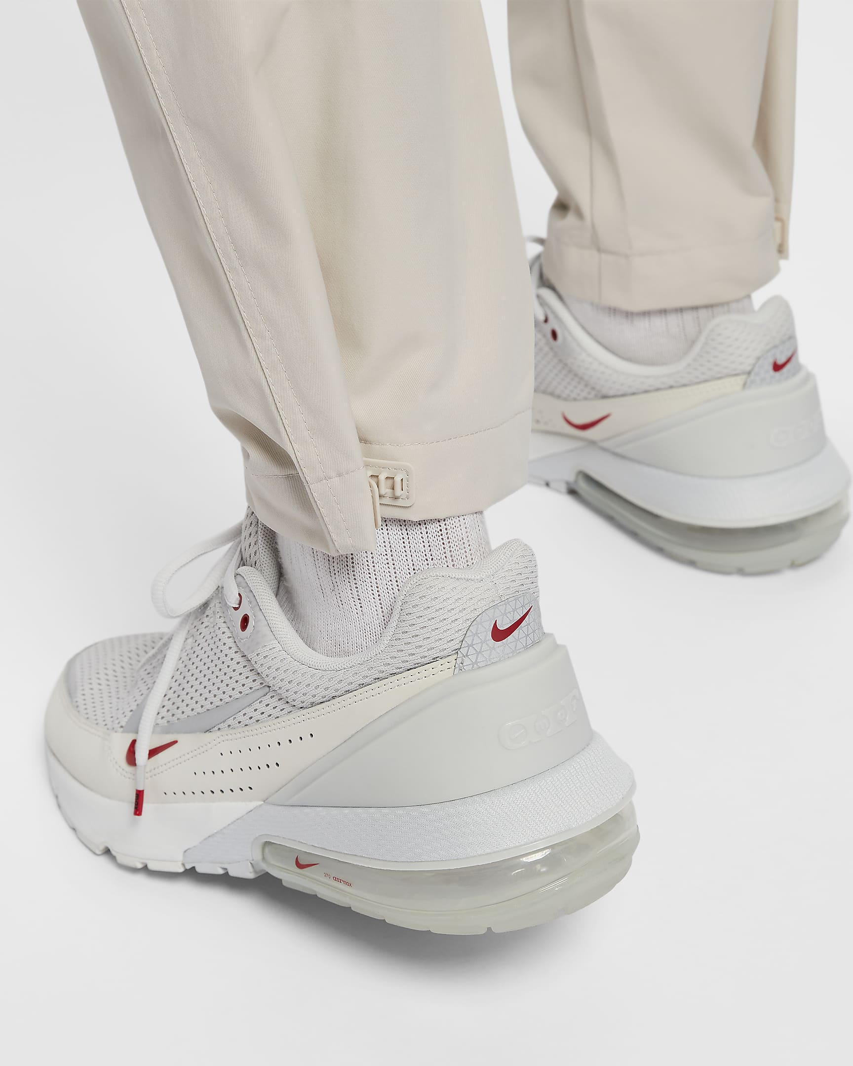 Nike Tech Men's Woven Trousers - Light Orewood Brown/Light Orewood Brown