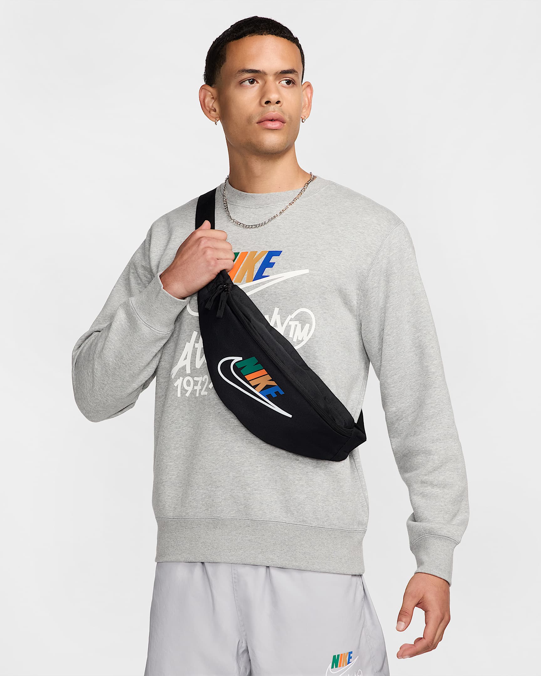 Nike Heritage Crossbody Bag (3L) - Black/Black/White