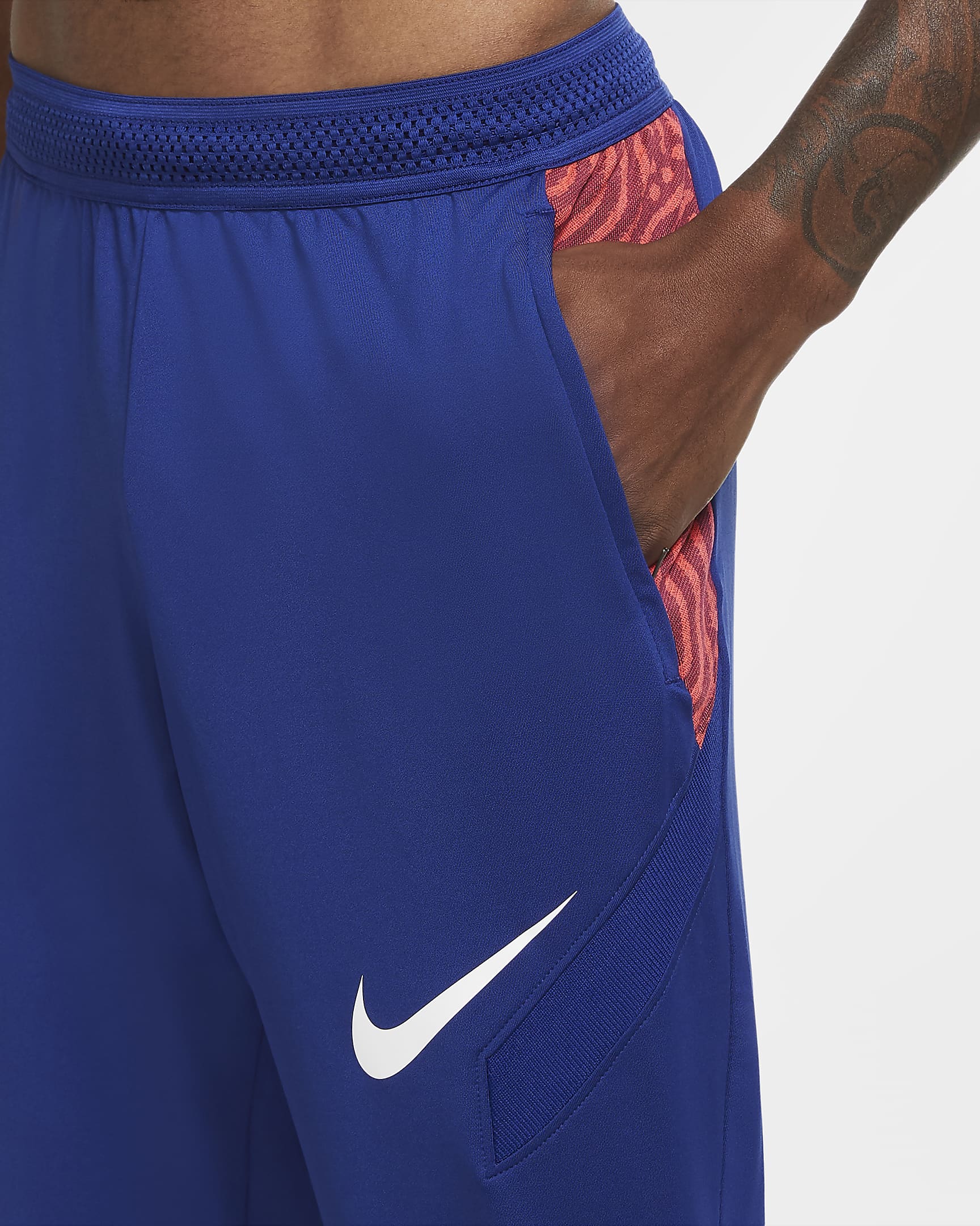 Nike Dri-FIT Strike Men's Football Pants. Nike AU