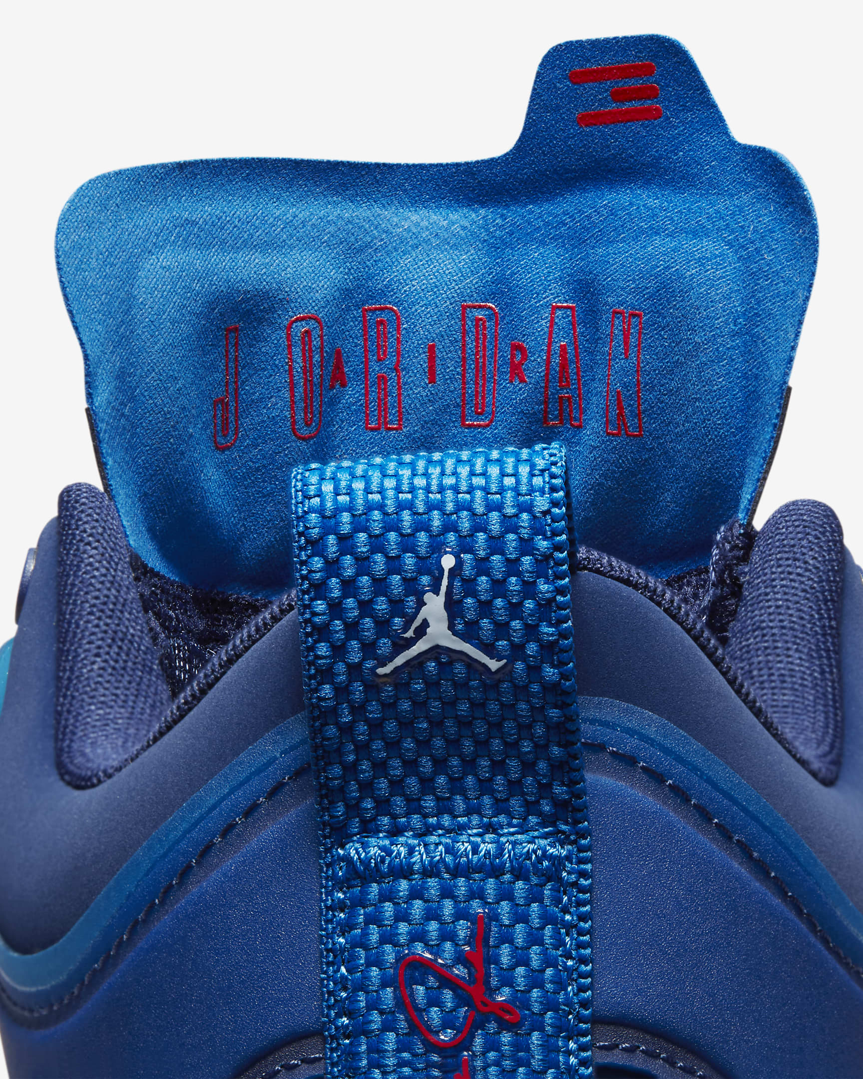 womens basketball shoes low top