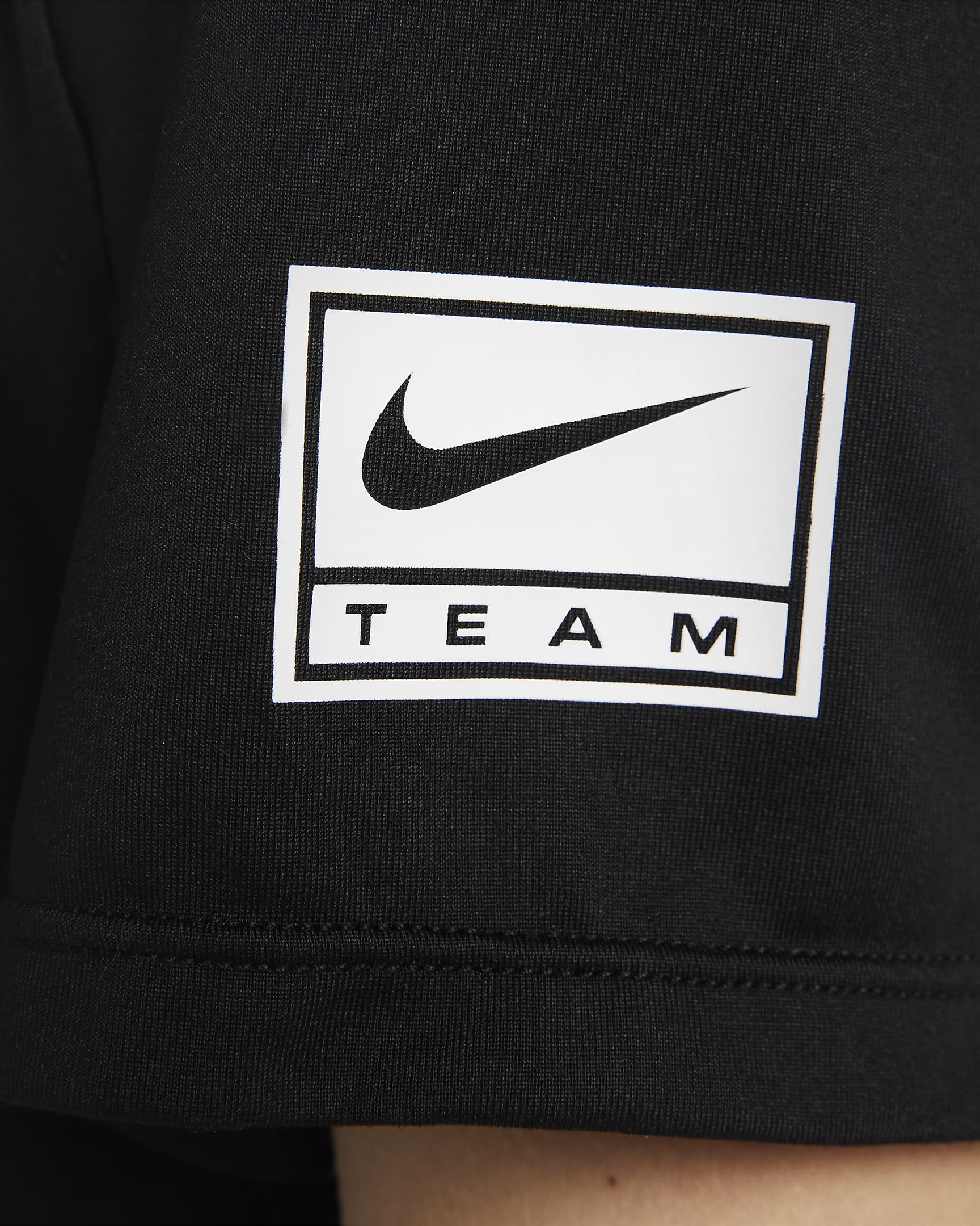 cheap nike running tops