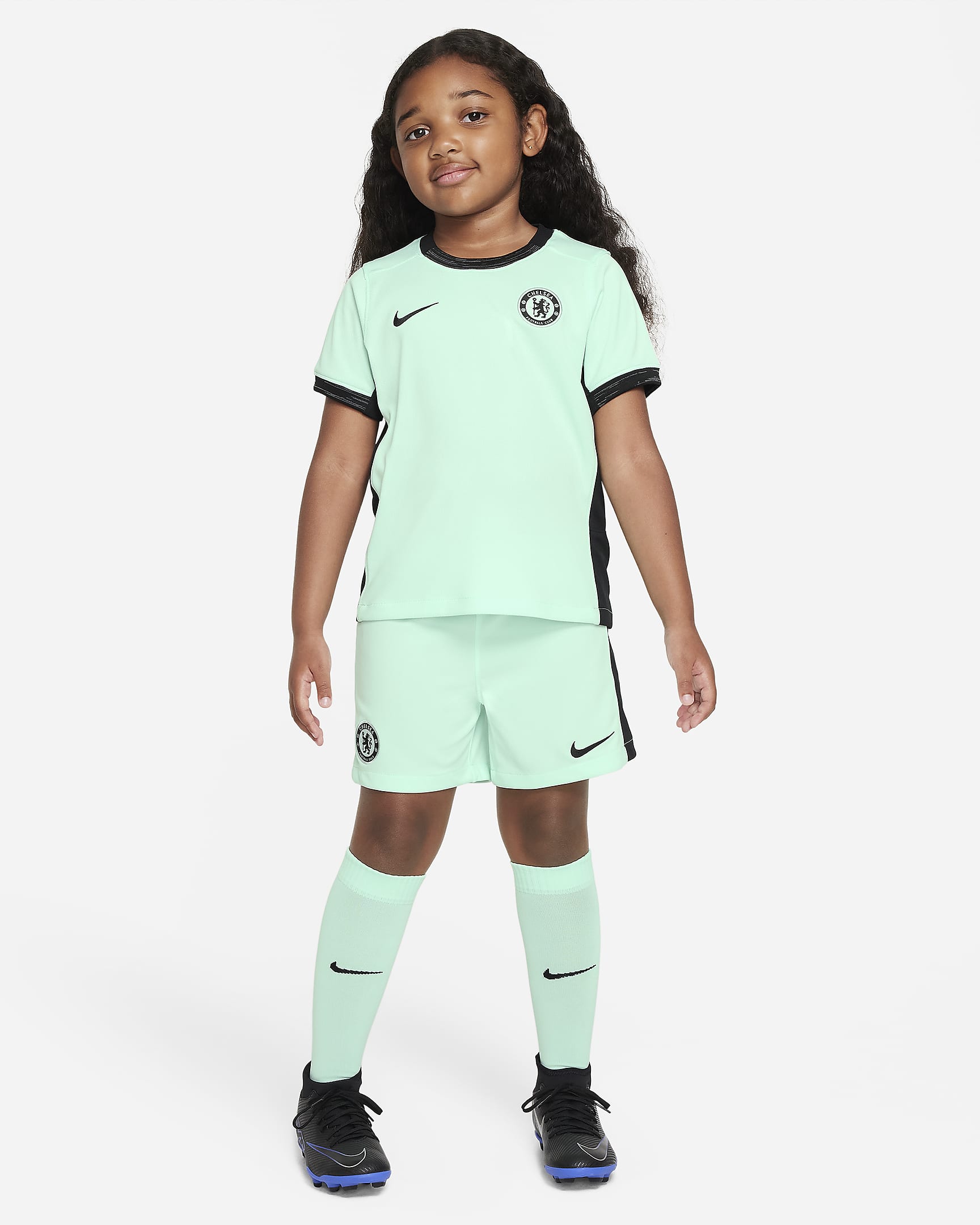Chelsea F.C. 2023/24 Third Younger Kids' Nike Dri-FIT 3-Piece Kit. Nike SI