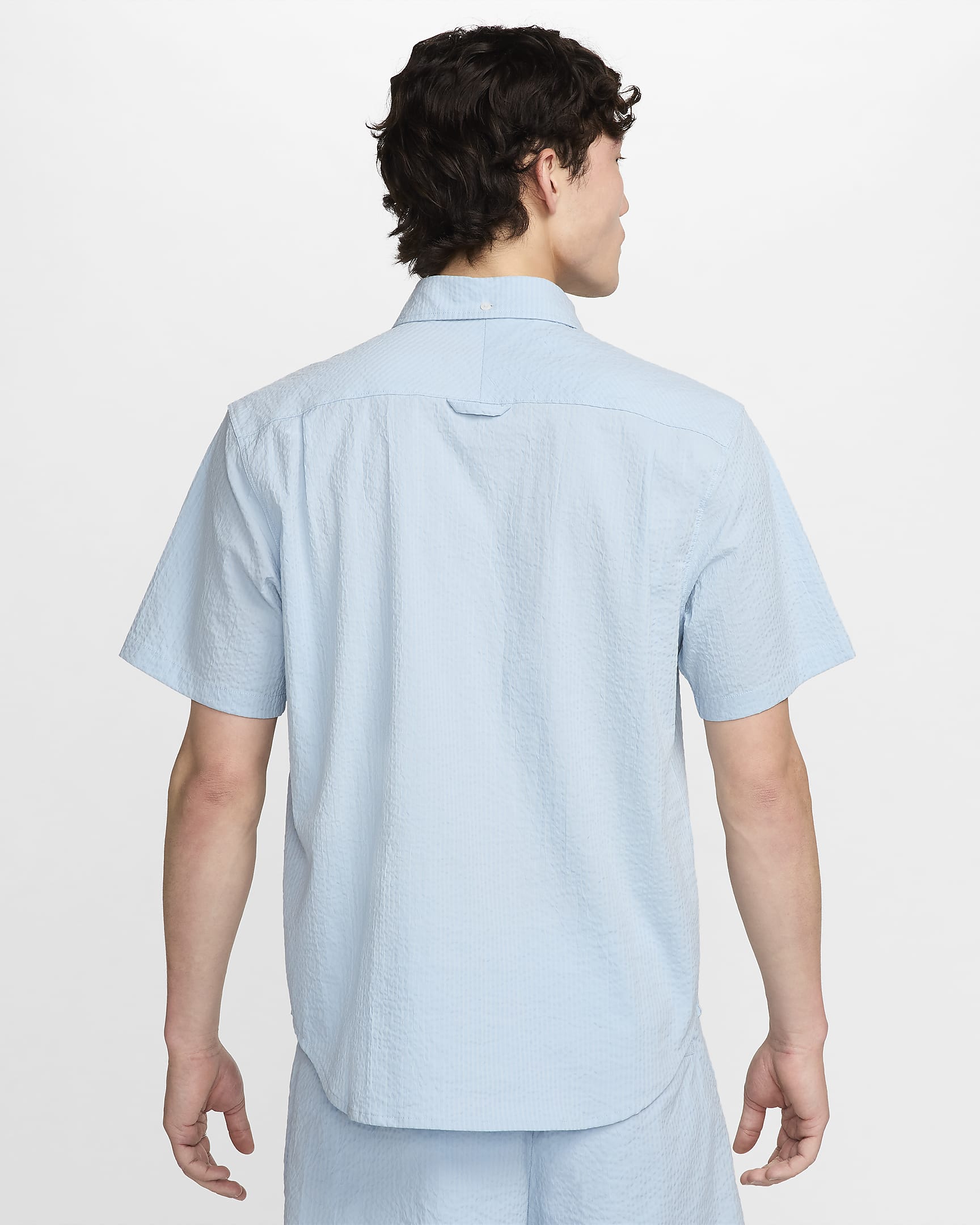 Nike Life Men's Short-Sleeve Seersucker Button-Down Shirt - Light Armory Blue/Light Armory Blue